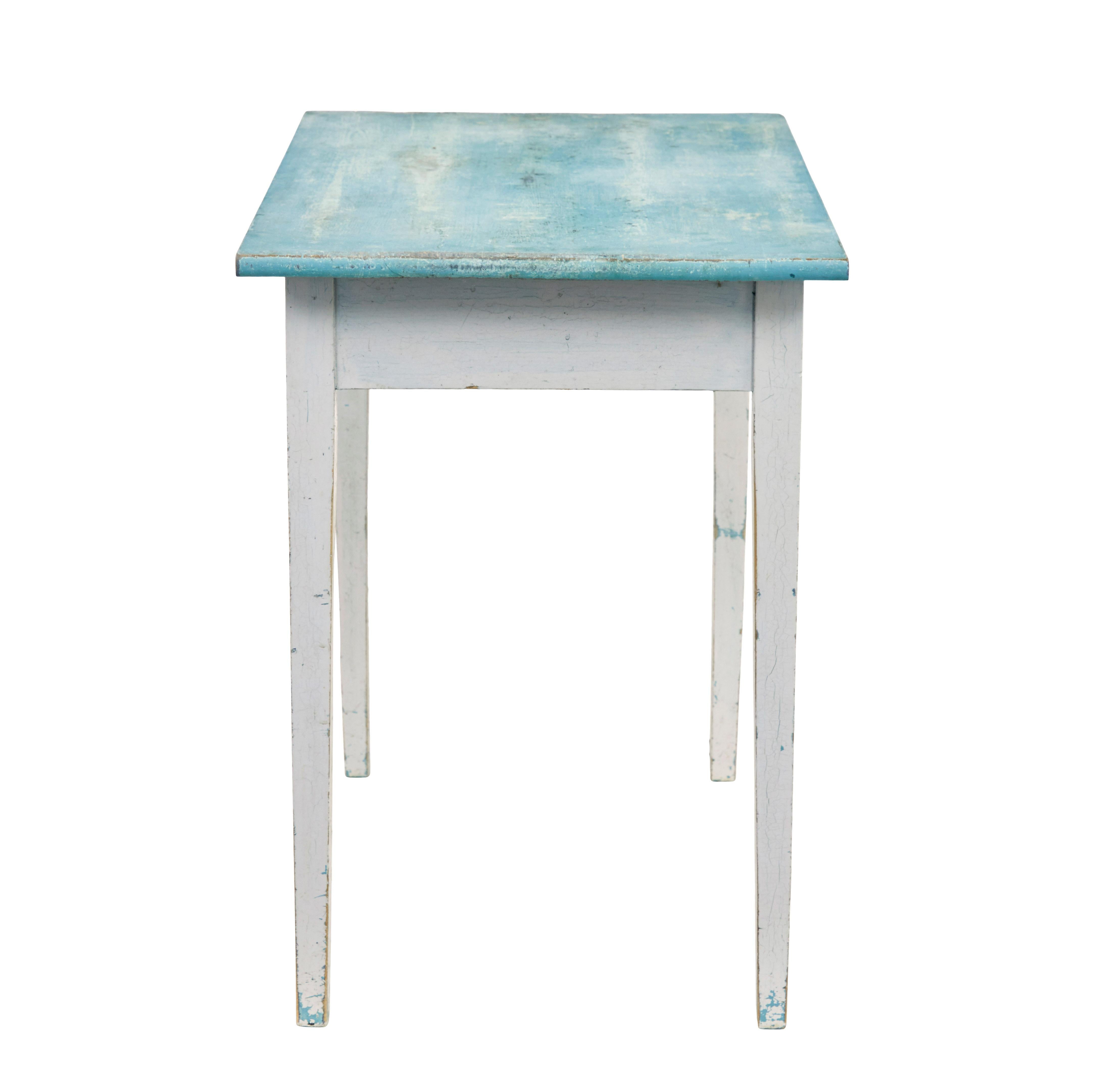 Hand-Crafted Early 20th century Swedish painted occasional table For Sale