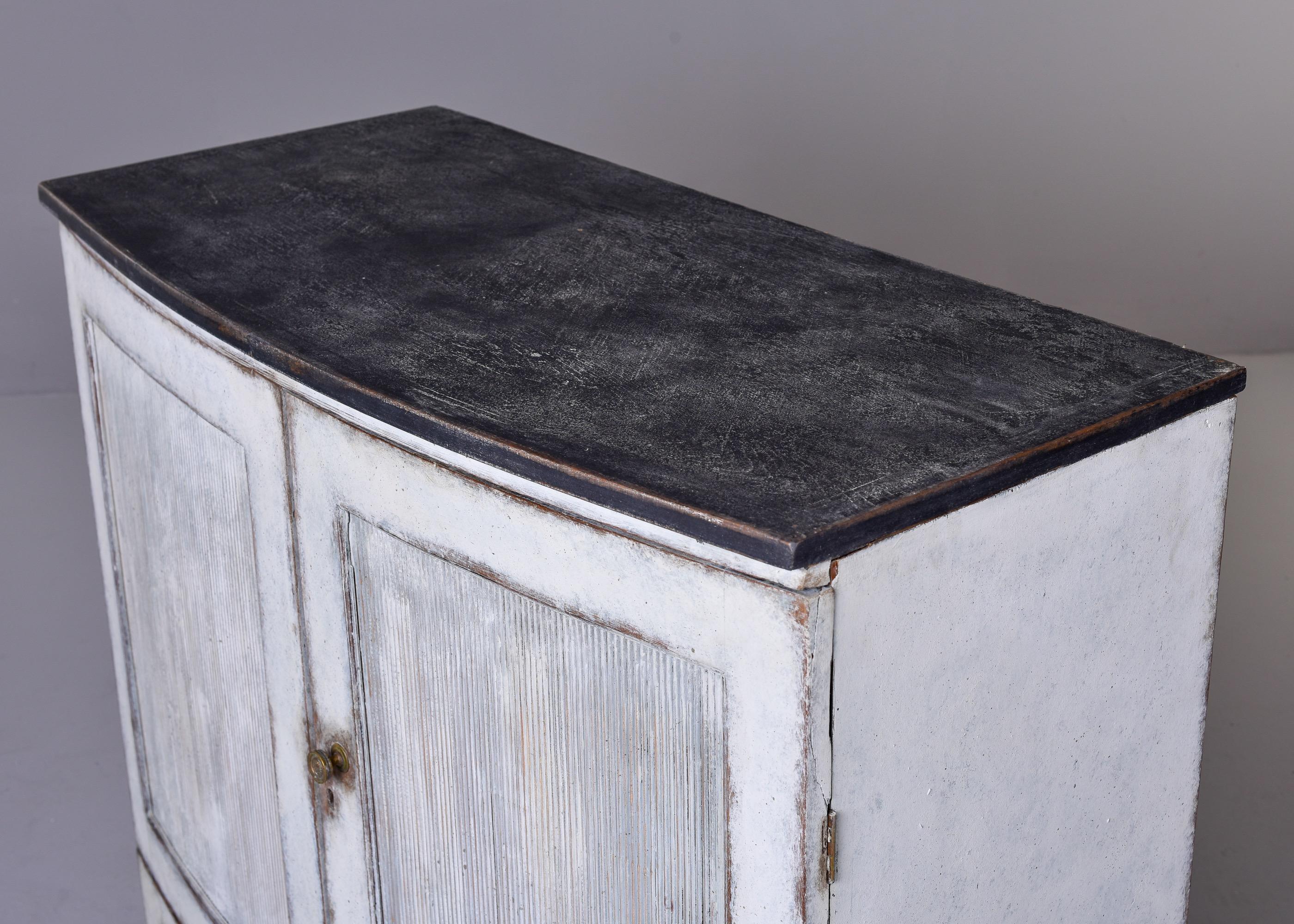 Early 20th Century Swedish Style Painted Two Door Chest 8
