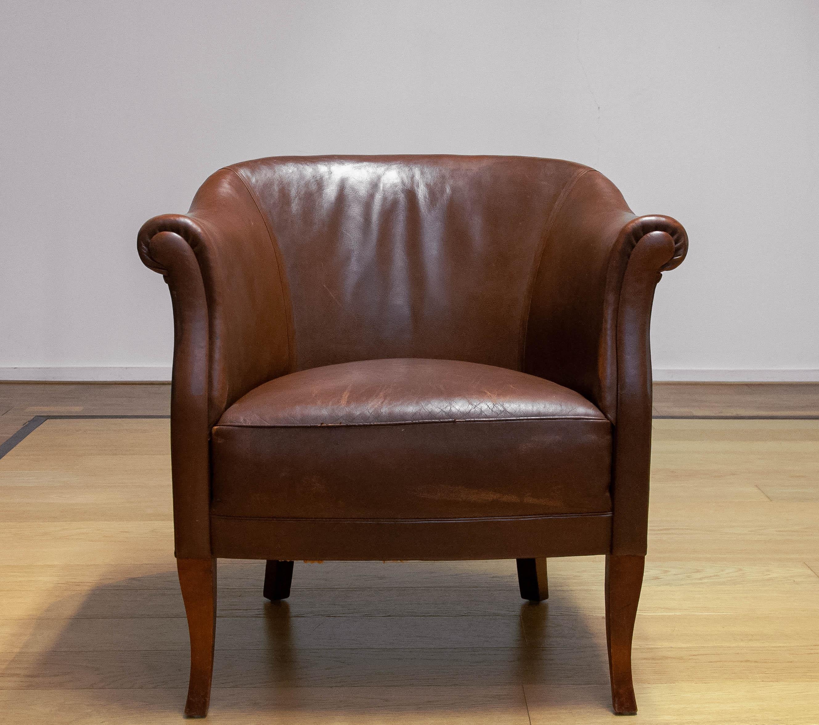 Early 20th Century Swedish Tan Brown Nailed Leather Lounge / Club / Cigar Chair 4