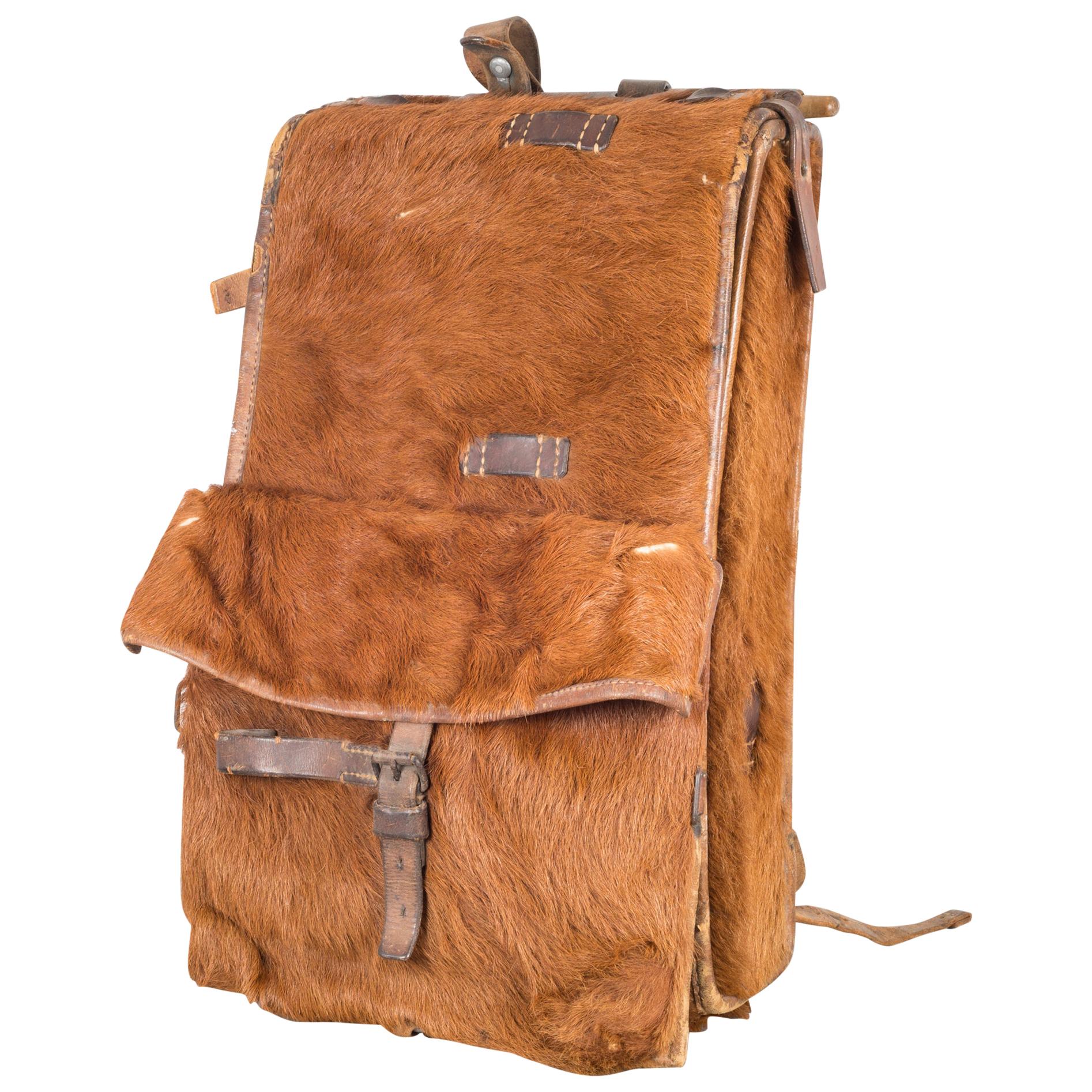 Early 20th Century Swiss Army Cowhide Backpack, circa 1945 at 1stDibs |  circa backpack
