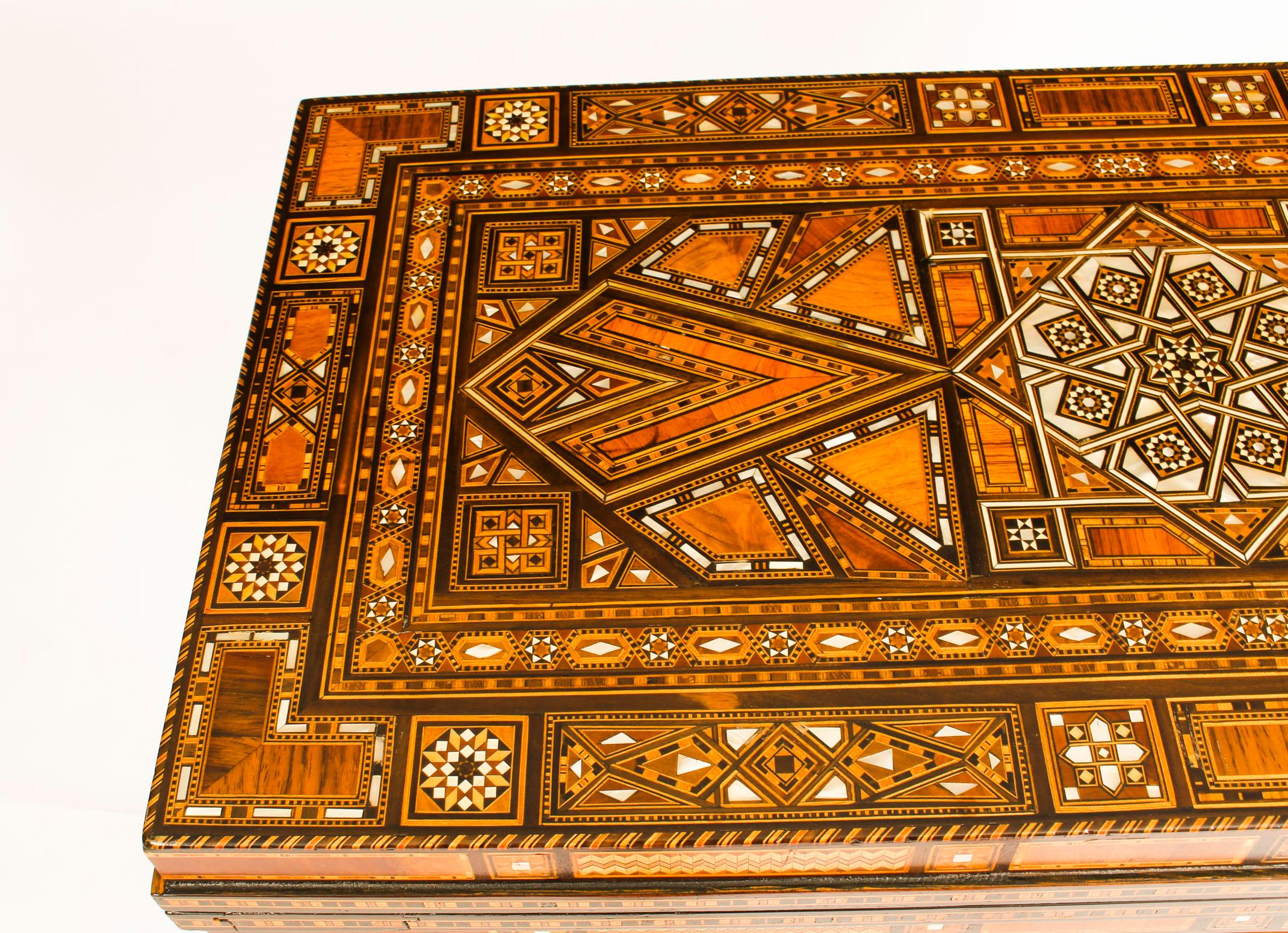Early 20th Century Syrian Damascus Inlaid Card, Chess, Backgammon, Games Table In Good Condition In London, GB