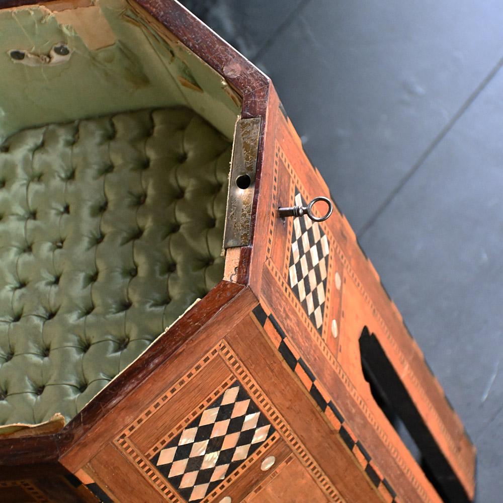 Early 20th Century Syrian Moorish Inlaid Liberty Octagonal Sewing Table 3