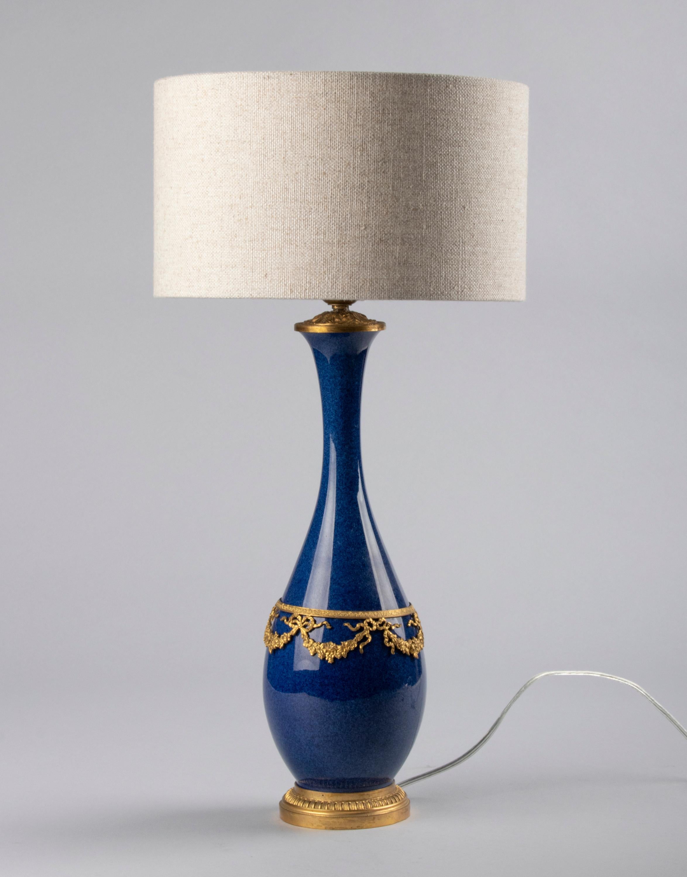 Hand-Crafted Early 20th Century Table Lamp by Sèvres Louis XVI-Style Bronze Gilt Ornaments
