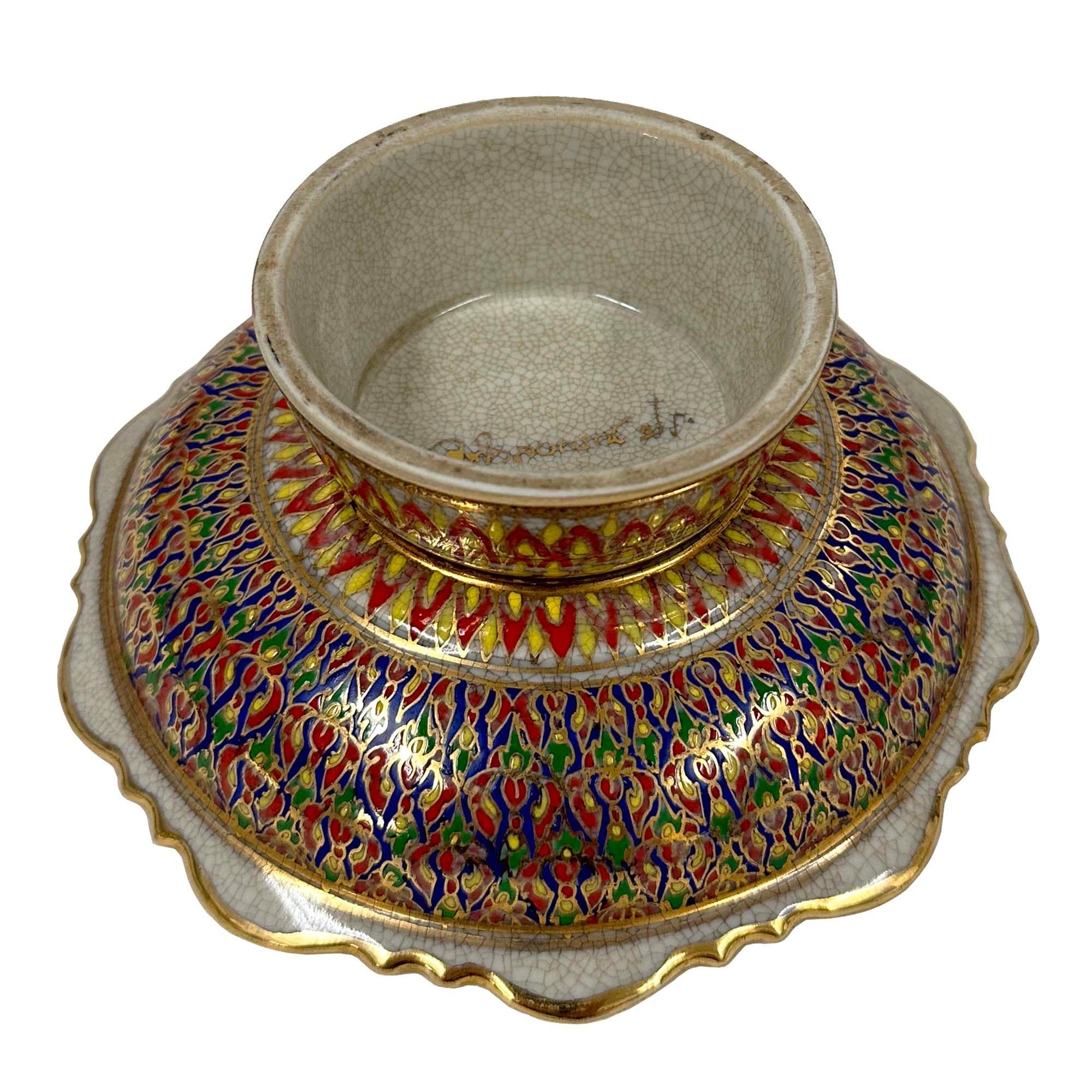 Porcelain Early 20th Century Tai Benjarong porcelain bowl with Marks on the bottom For Sale