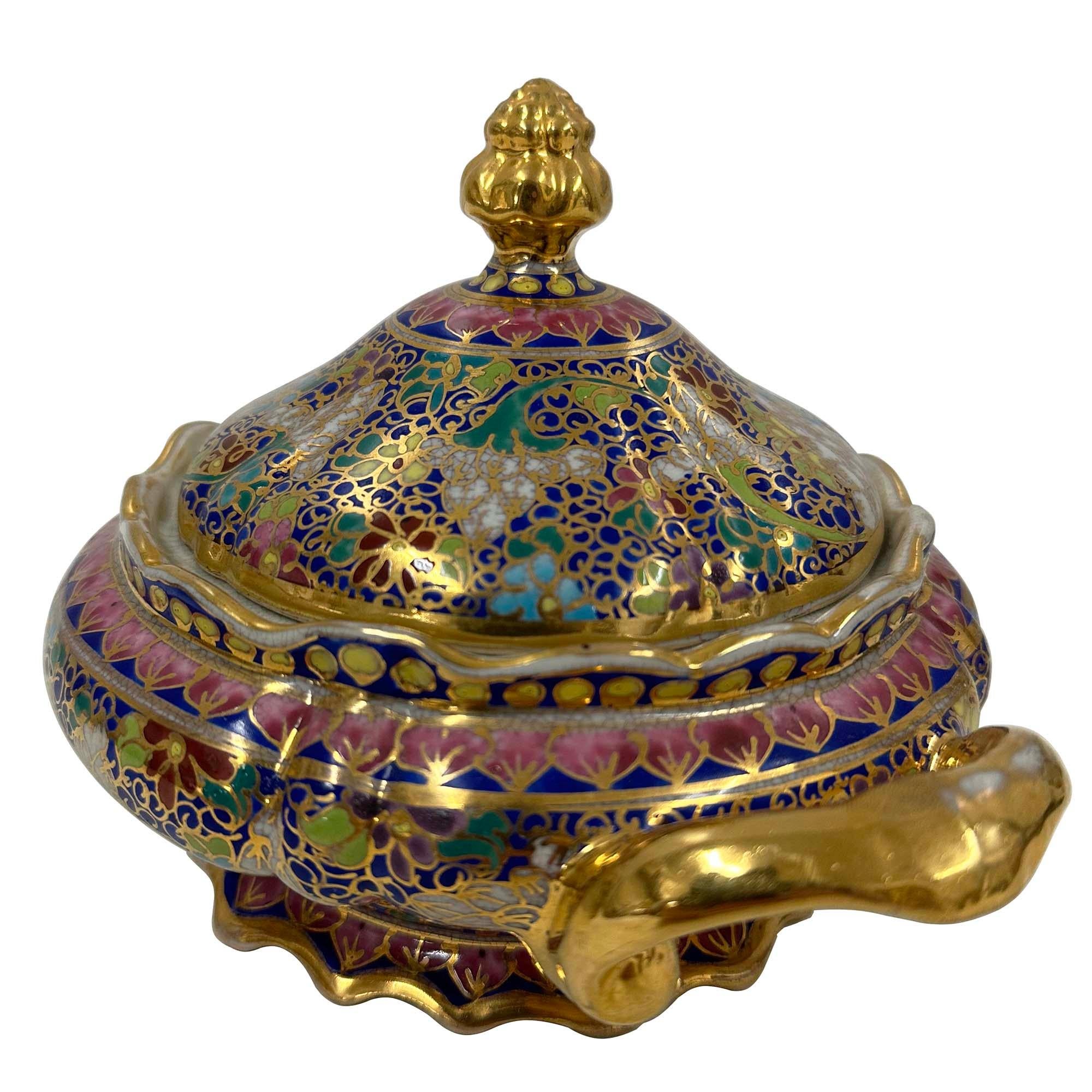 Aesthetic Movement Early 20th Century Tai Benjarong porcelain Soup Tureen For Sale