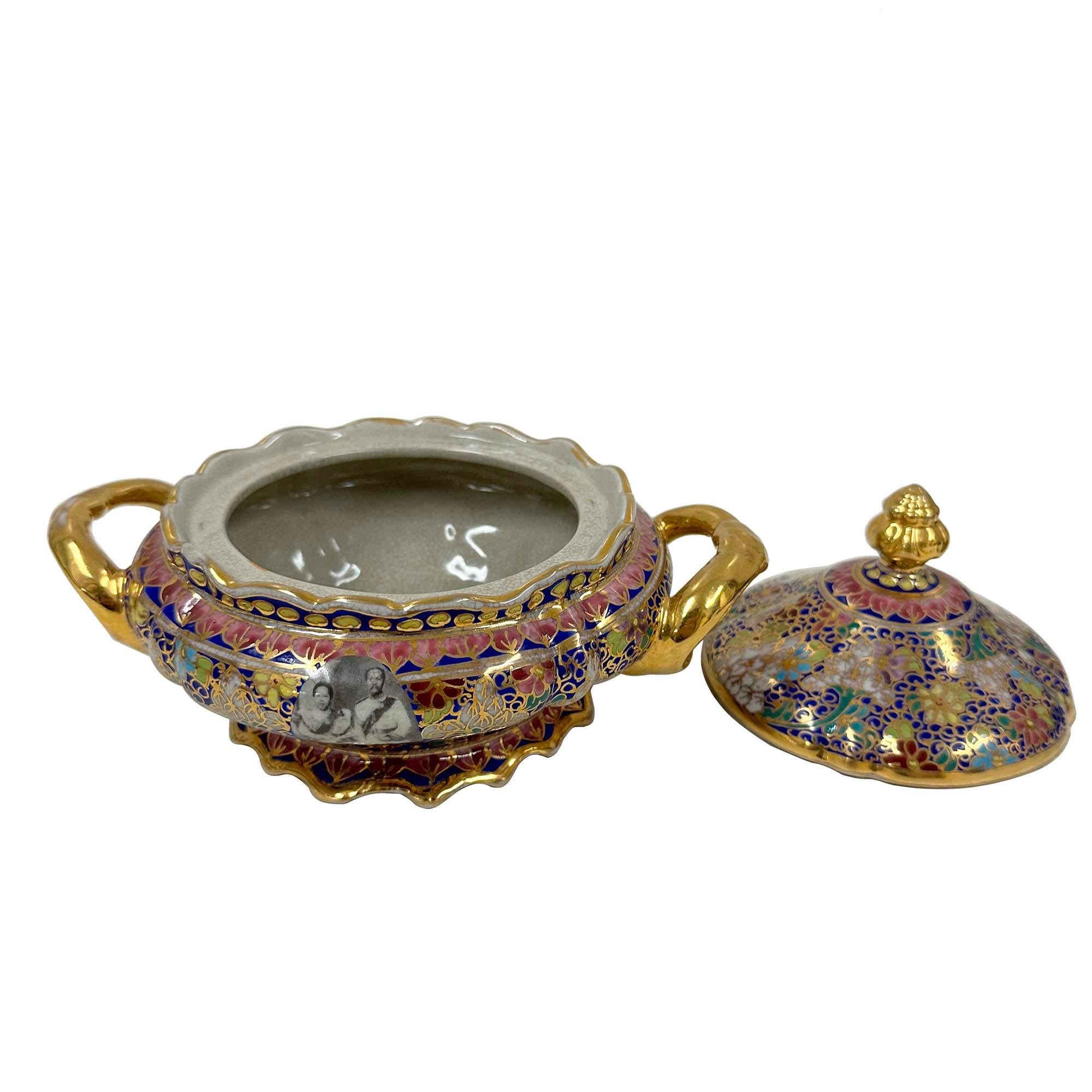 Porcelain Early 20th Century Tai Benjarong porcelain Soup Tureen For Sale