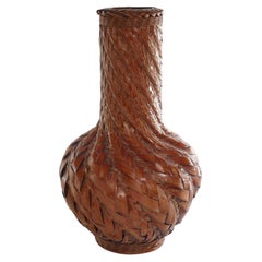 Vase en bambou Ikebana tissé japonais du début du 20e siècle, période Taisho/Showa