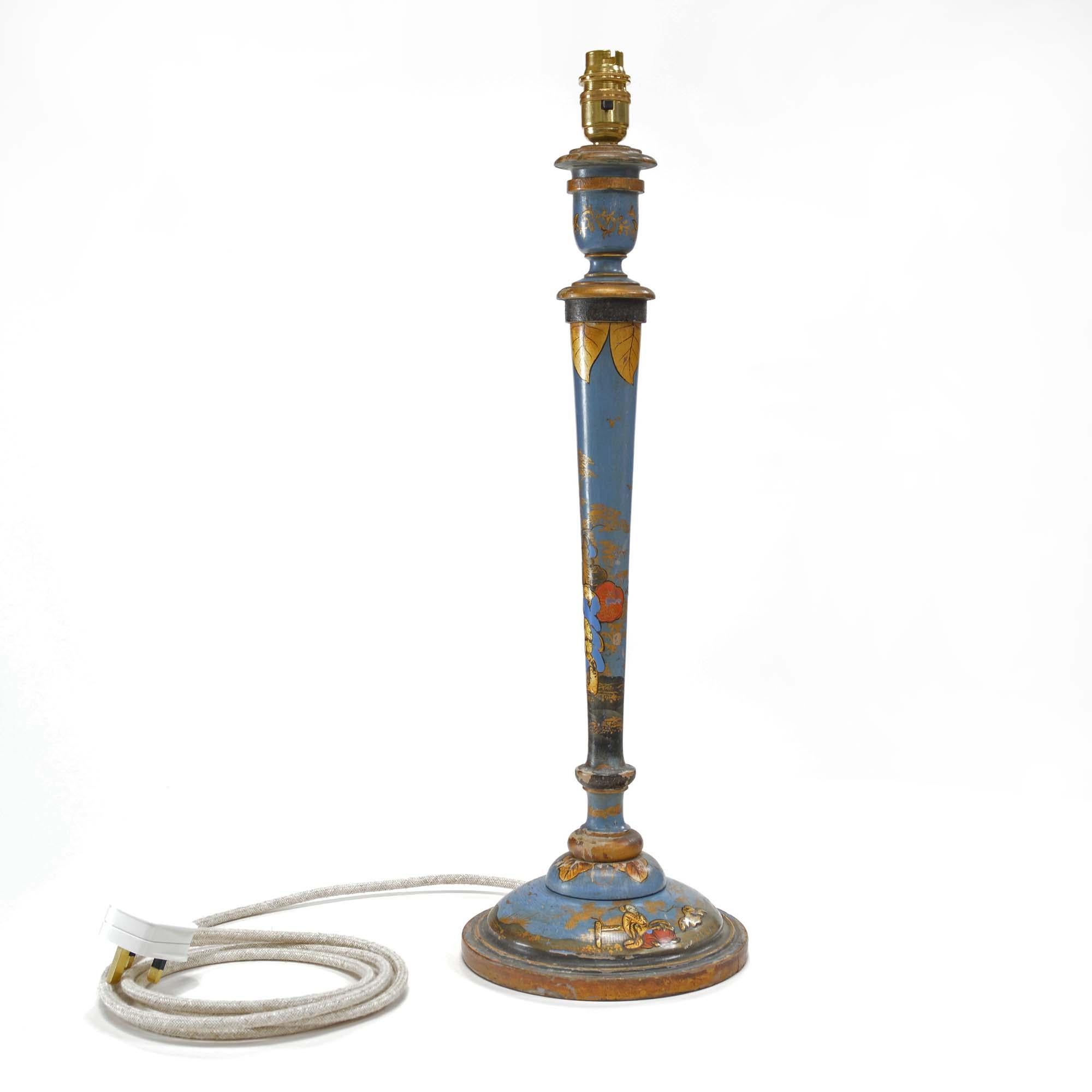 Große blaue Chinoiserie-Lampe des frühen 20. Jahrhunderts (Englisch) im Angebot