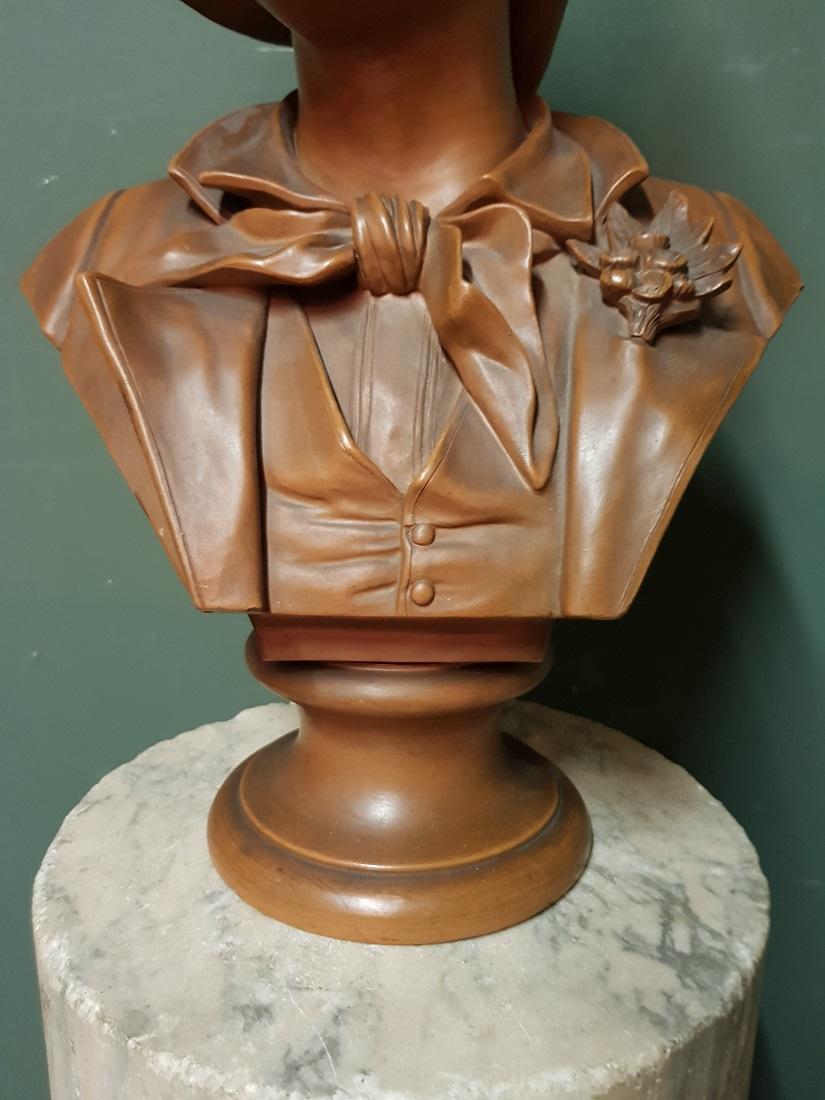 Early 20th Century Terracotta Bust of an Elegant Young Lady with a Hat For Sale 1