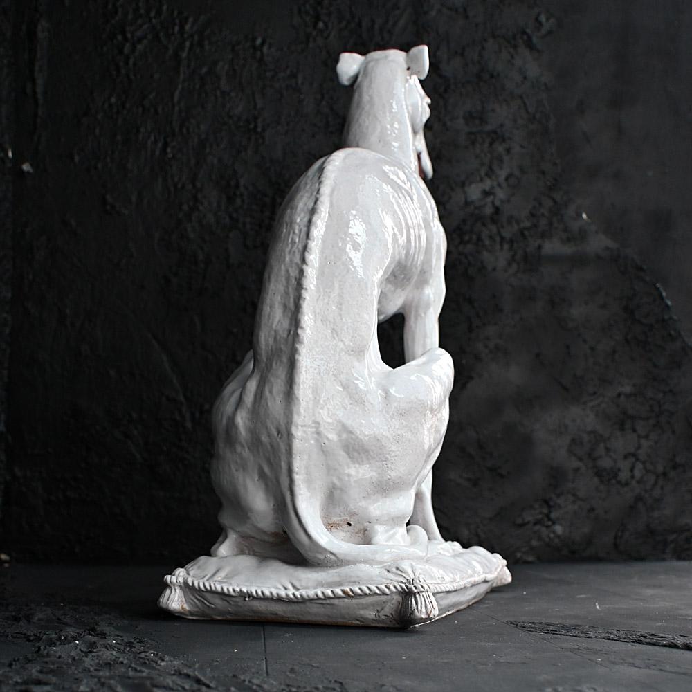 Statue de chien italien en terre cuite du début du 20e siècle   en vente 1