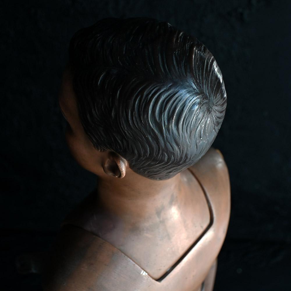Early 20th century terracotta Paris shop display mannequin For Sale 5
