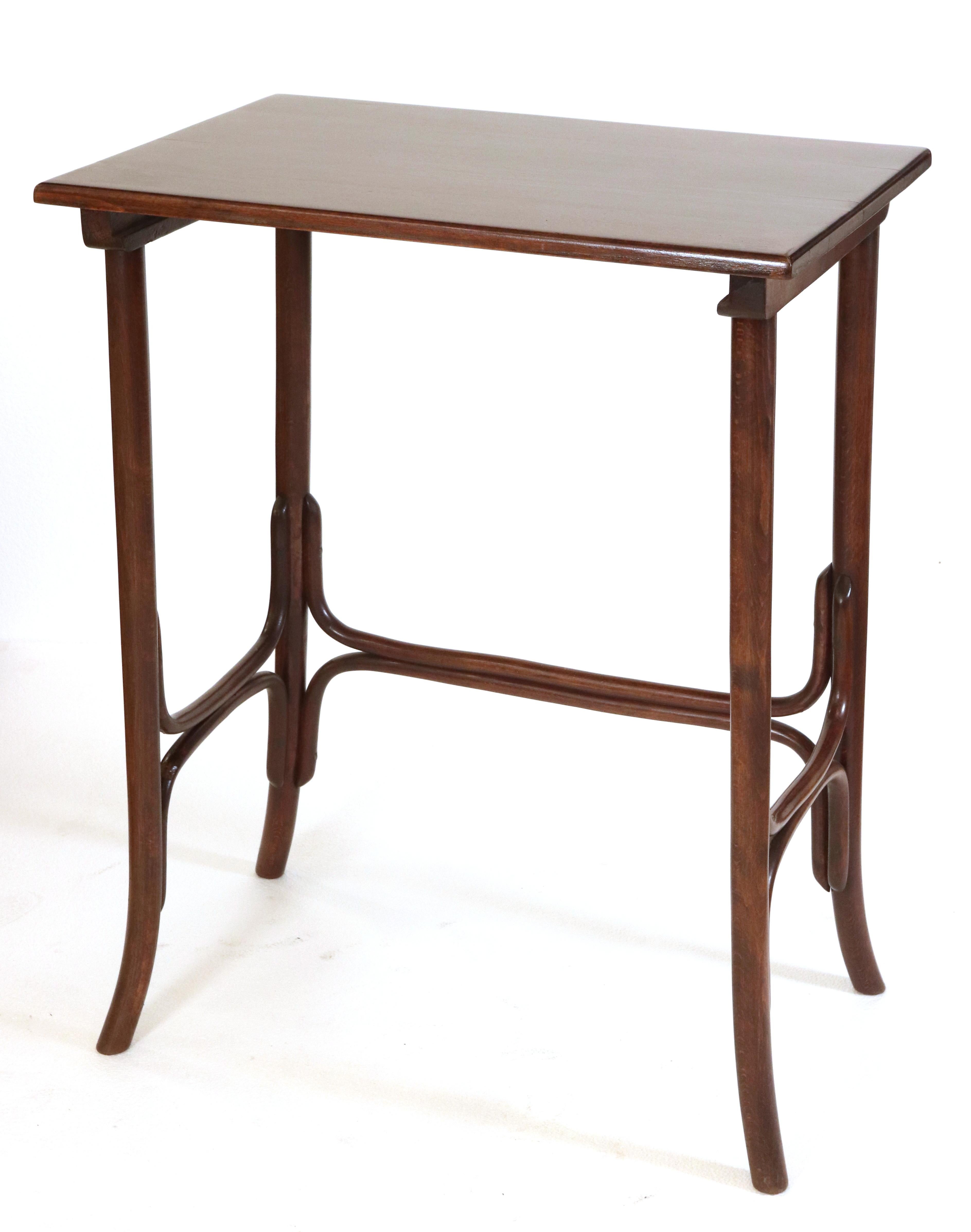 Early 20th Century Thonet Bentwood Oak Nesting Tables 9