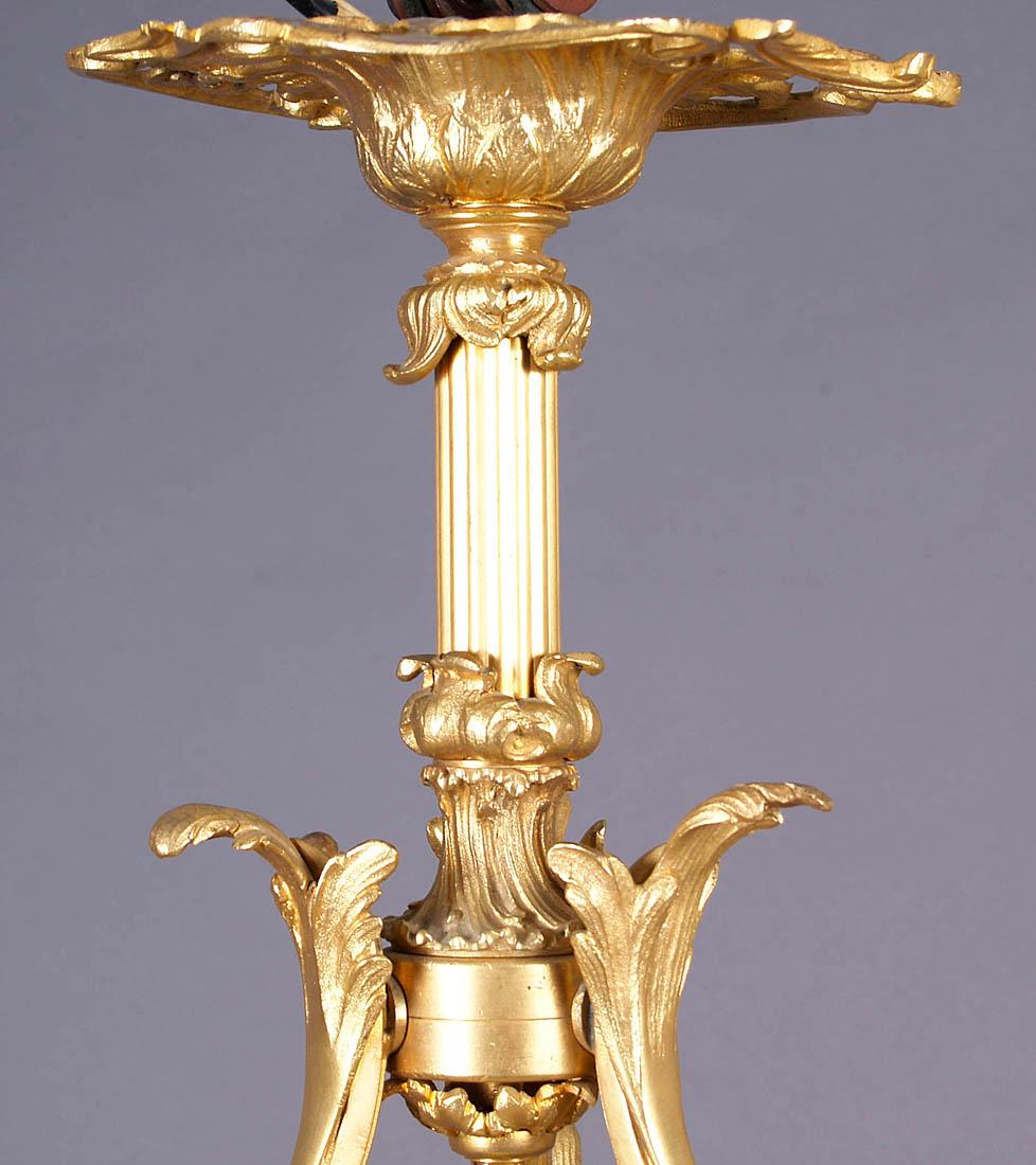 Gilt Early 20th Century Three-Arm Gilded Bronze Chandelier with Cupid For Sale