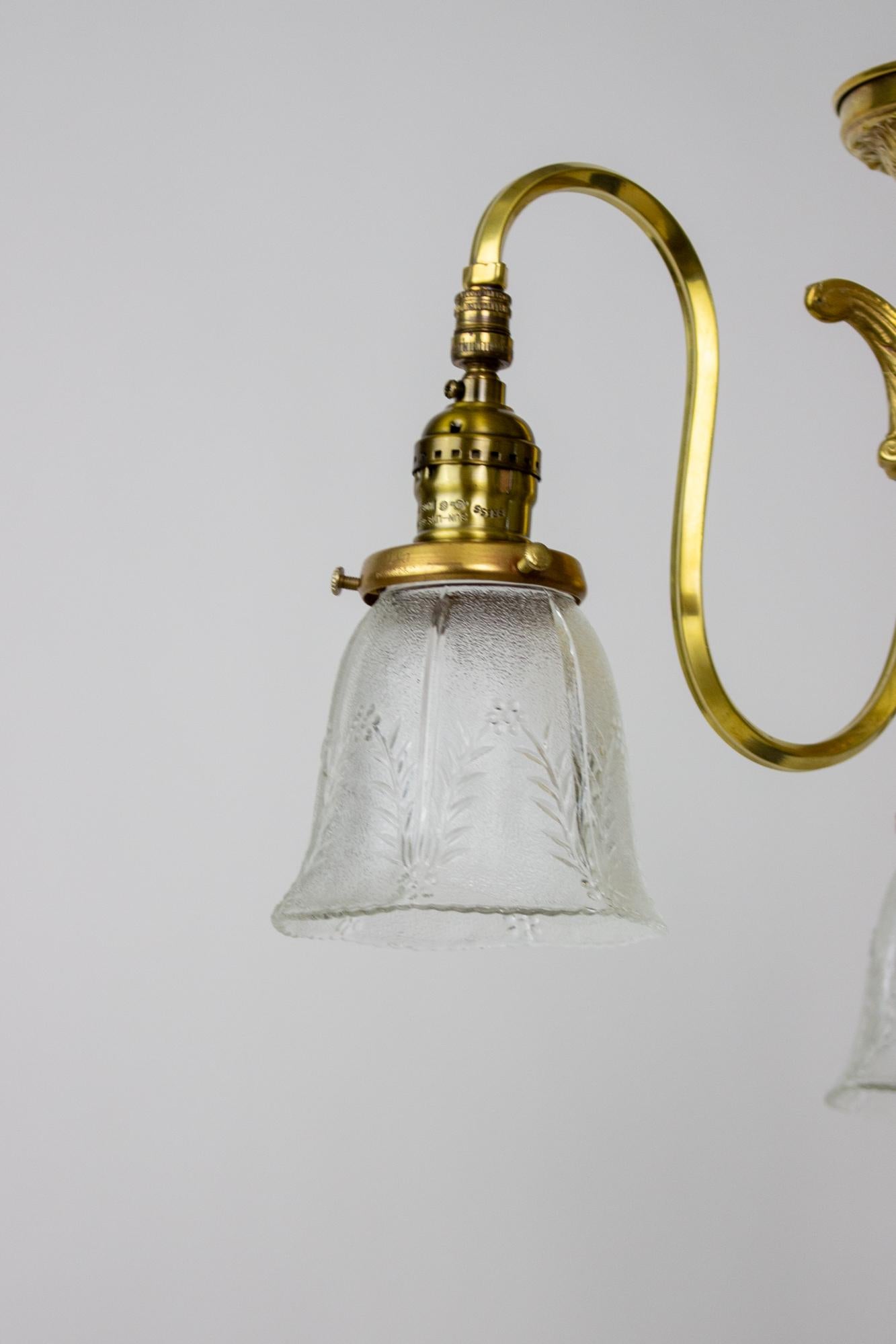 Anfang des 20. Jahrhunderts Drei prismatische Lichter, halbbündig (Revival) im Angebot