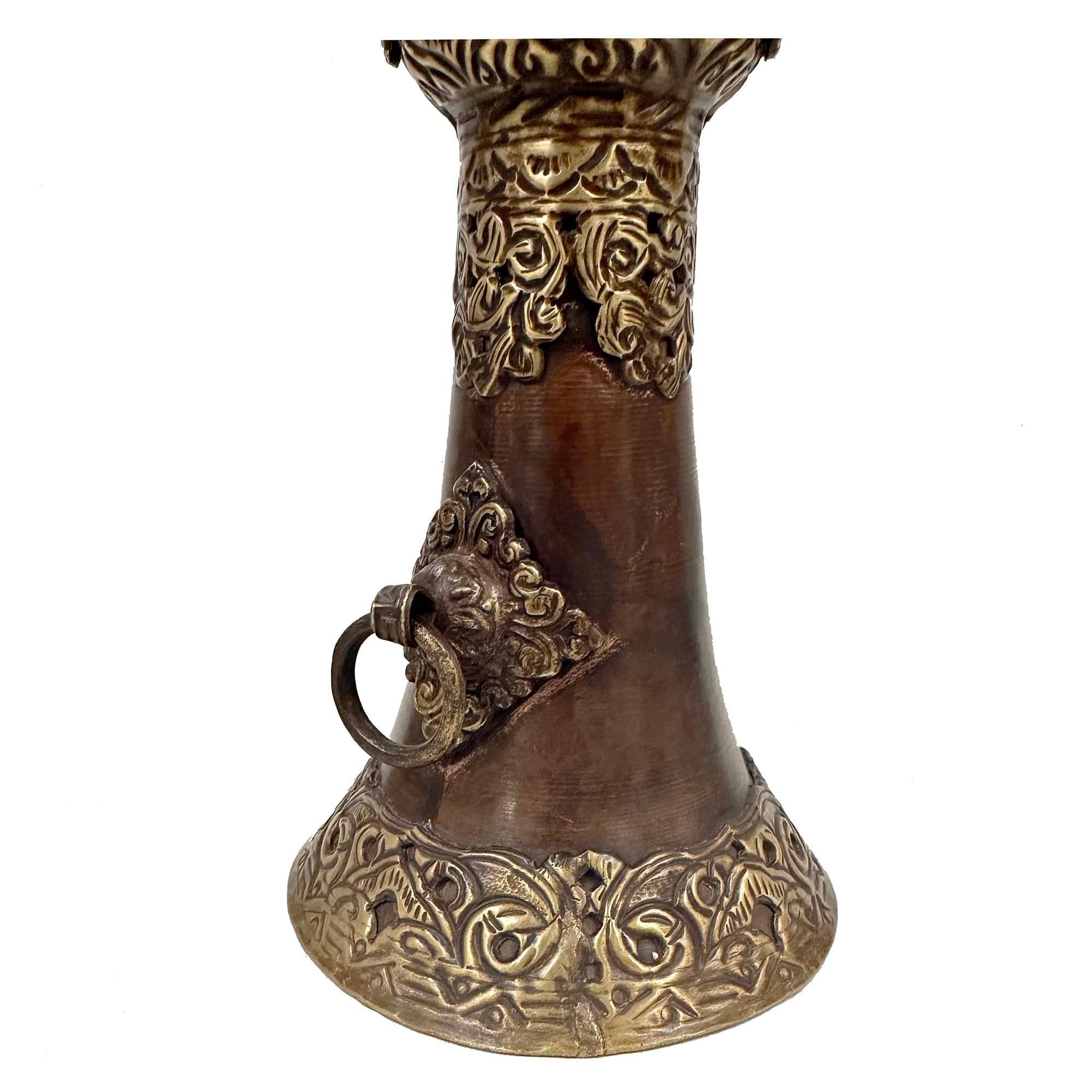 Chinese Early 20th Century Tibetan Handcrafted Buddhist Festival Trumpet, Rag-Dung For Sale
