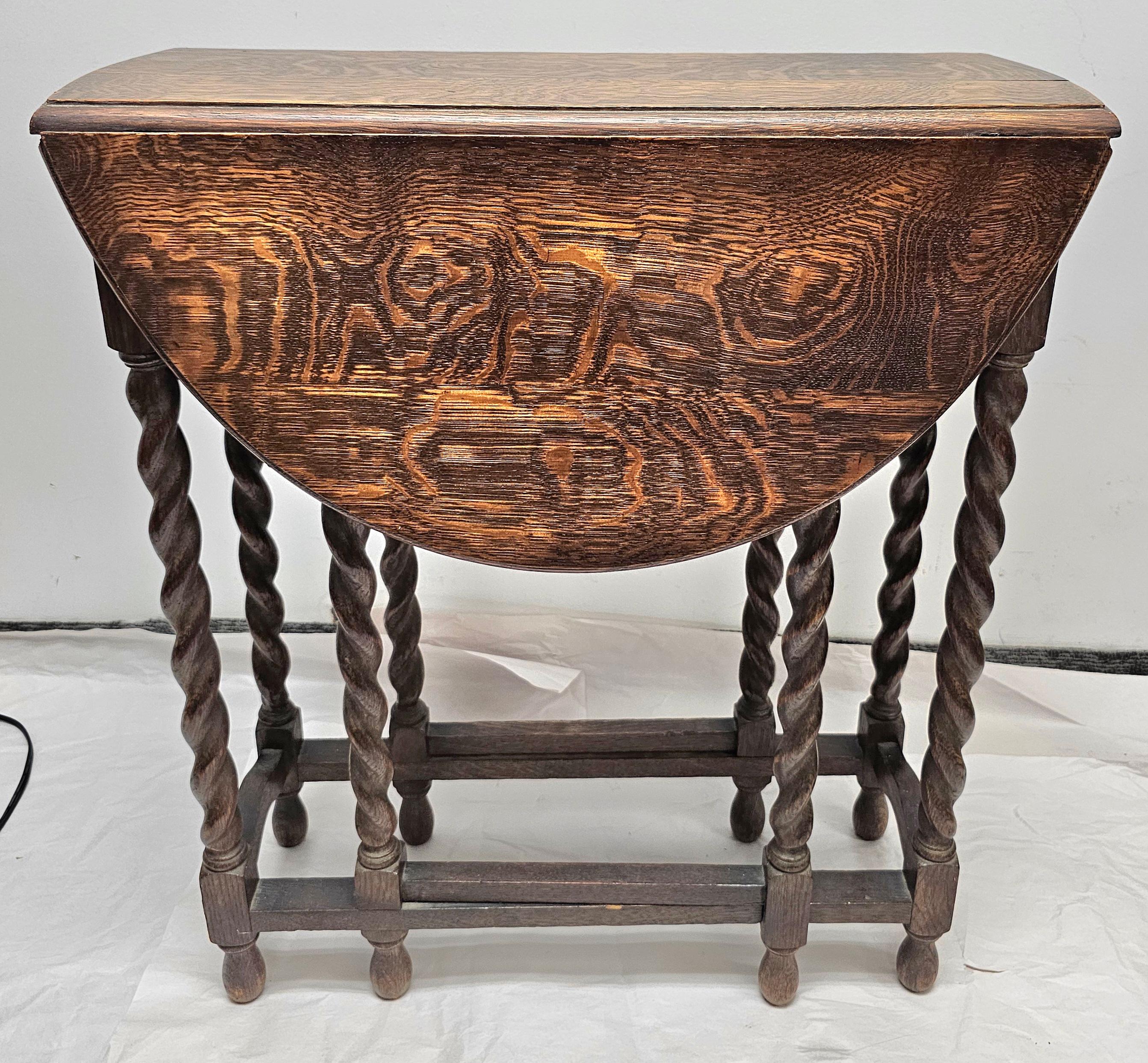 Early 20th Century Tiger Oak Barley Twist Gateleg Dropleaf Oval Side Table For Sale 2