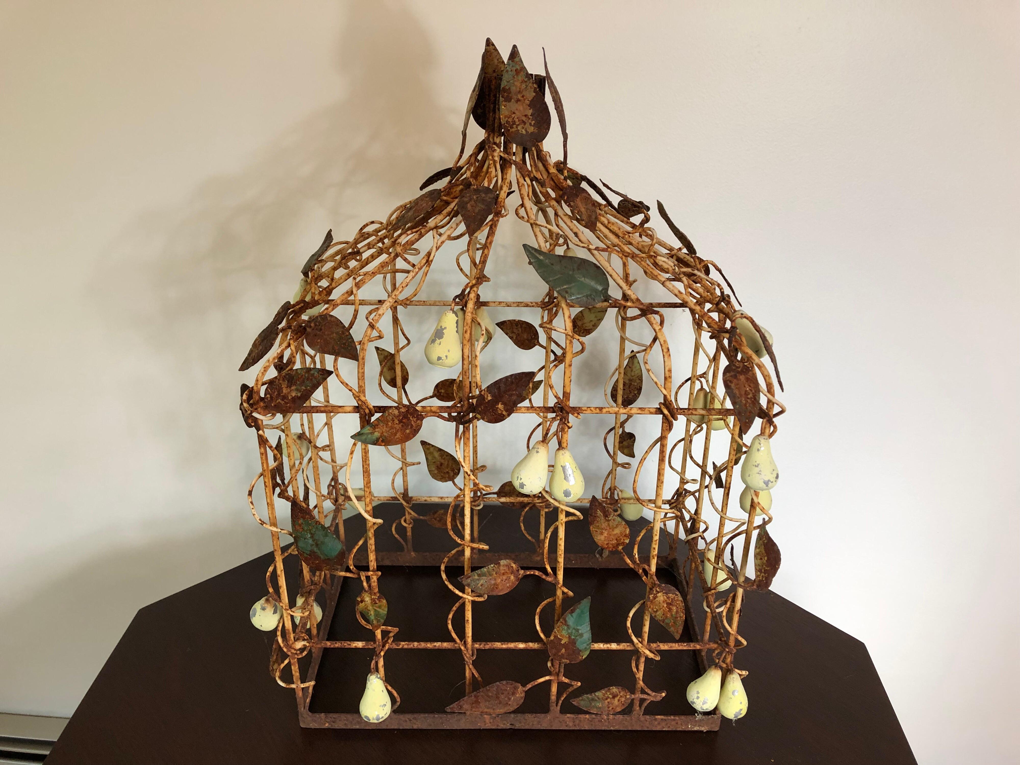 Métal Cage à oiseaux en tôle du début du 20e siècle en vente