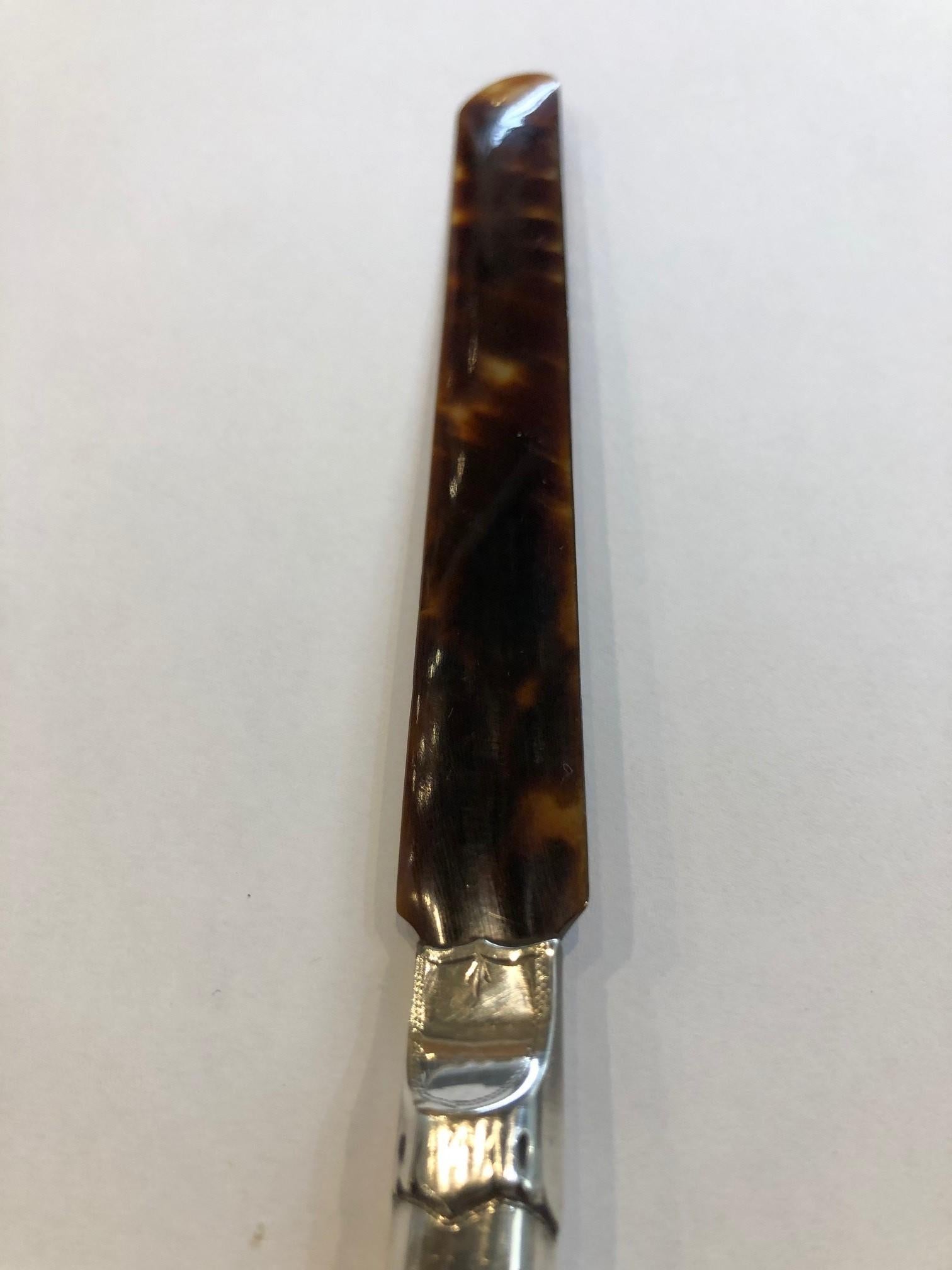 Early 20th Century Tortoise Shell Letter opener with a Sterling Silver Handle For Sale 4