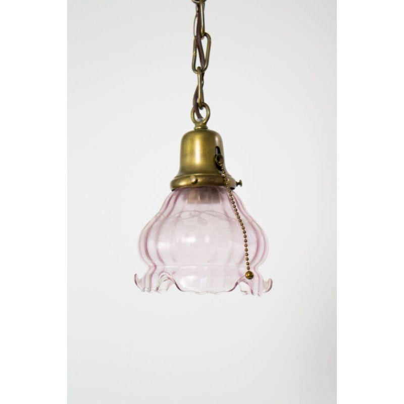 Victorian Early 20th Century Traditional Brass Pendant with Pink Vianne Glass For Sale