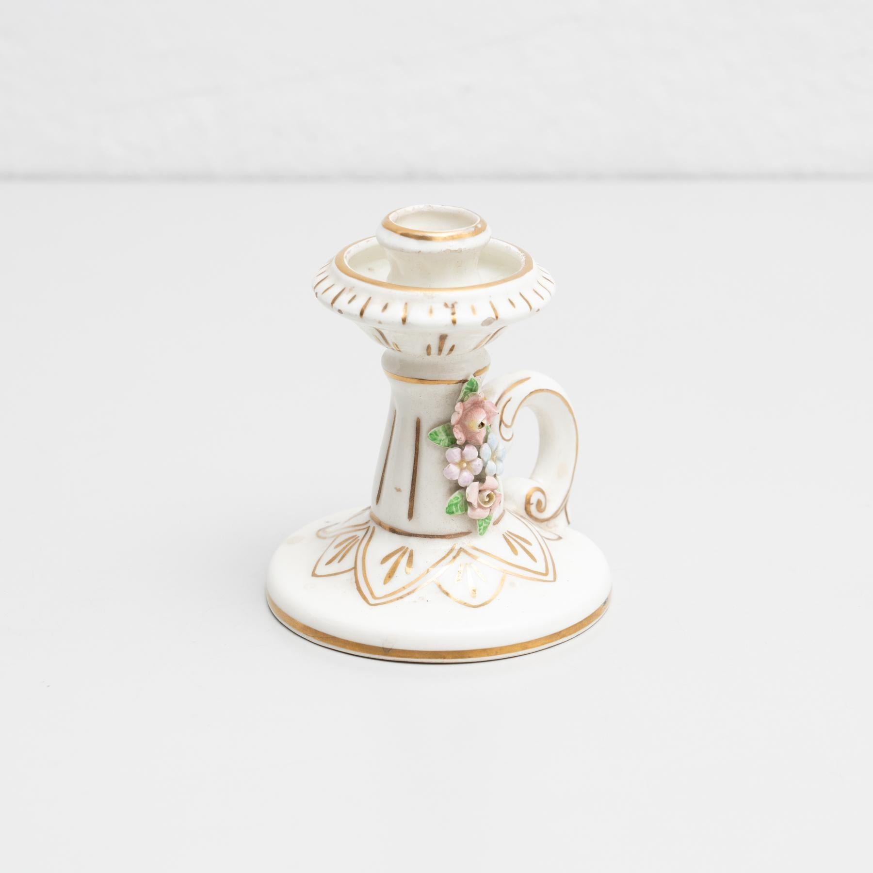 Early 20th Century Traditional Ceramic Candle Holder In Good Condition For Sale In Barcelona, ES