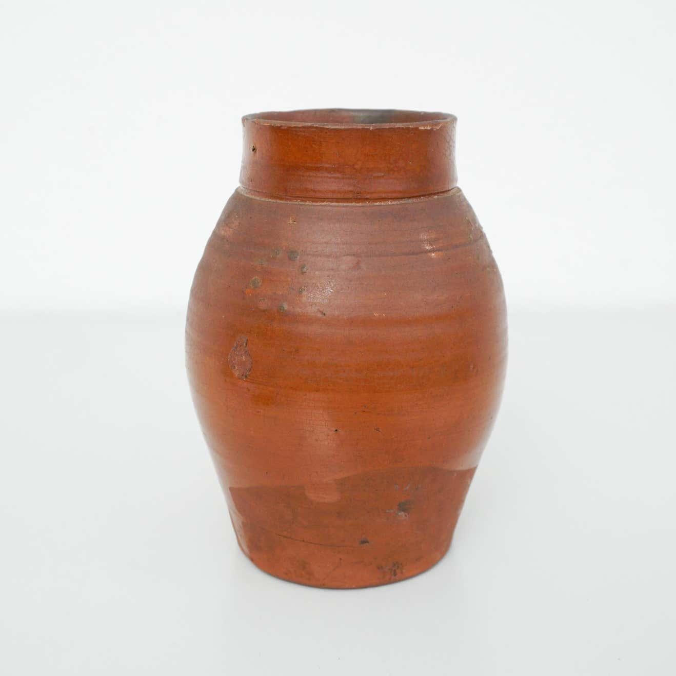 Brocca in ceramica tradizionale spagnola dei primi del Novecento In condizioni buone in vendita a Barcelona, ES