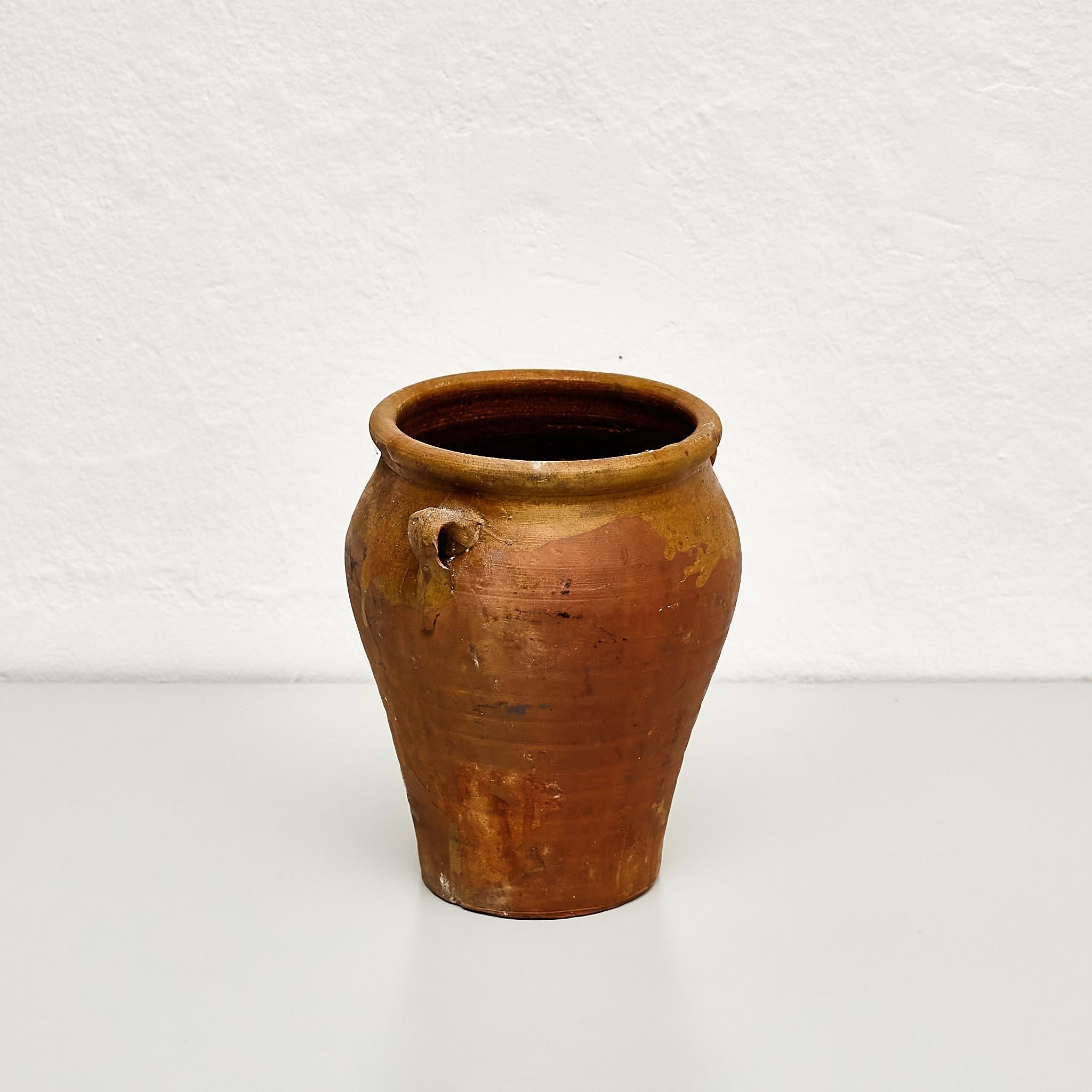 Espagnol Vase en céramique espagnole traditionnelle du début du 20e siècle, vers 1940 en vente