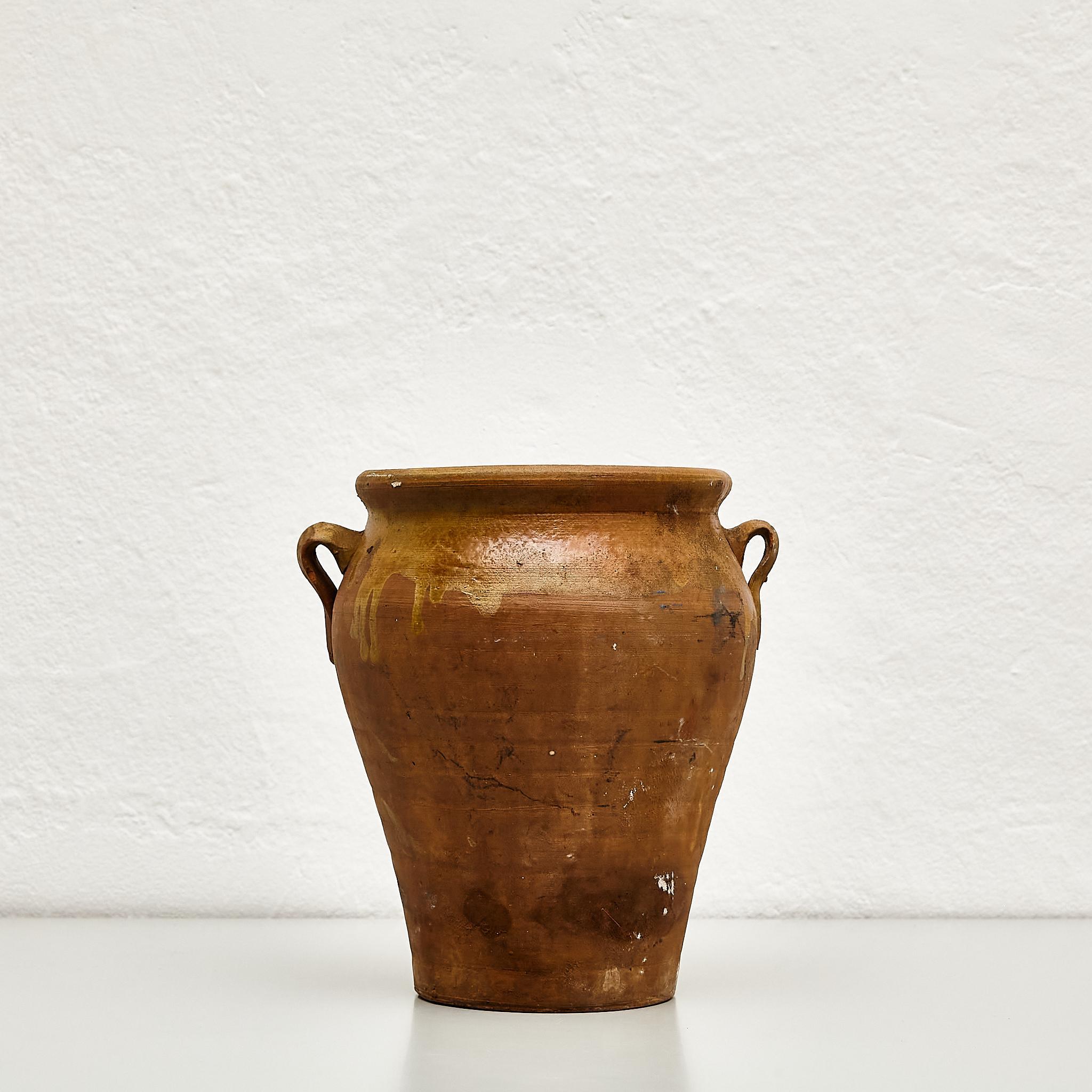 Vase en céramique espagnole traditionnelle du début du 20e siècle, vers 1940 Bon état - En vente à Barcelona, ES