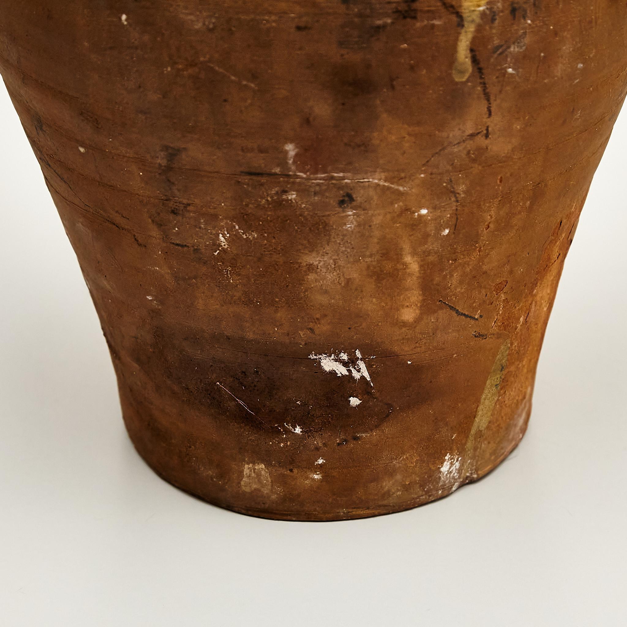 Vase en céramique espagnole traditionnelle du début du 20e siècle, vers 1940 en vente 1