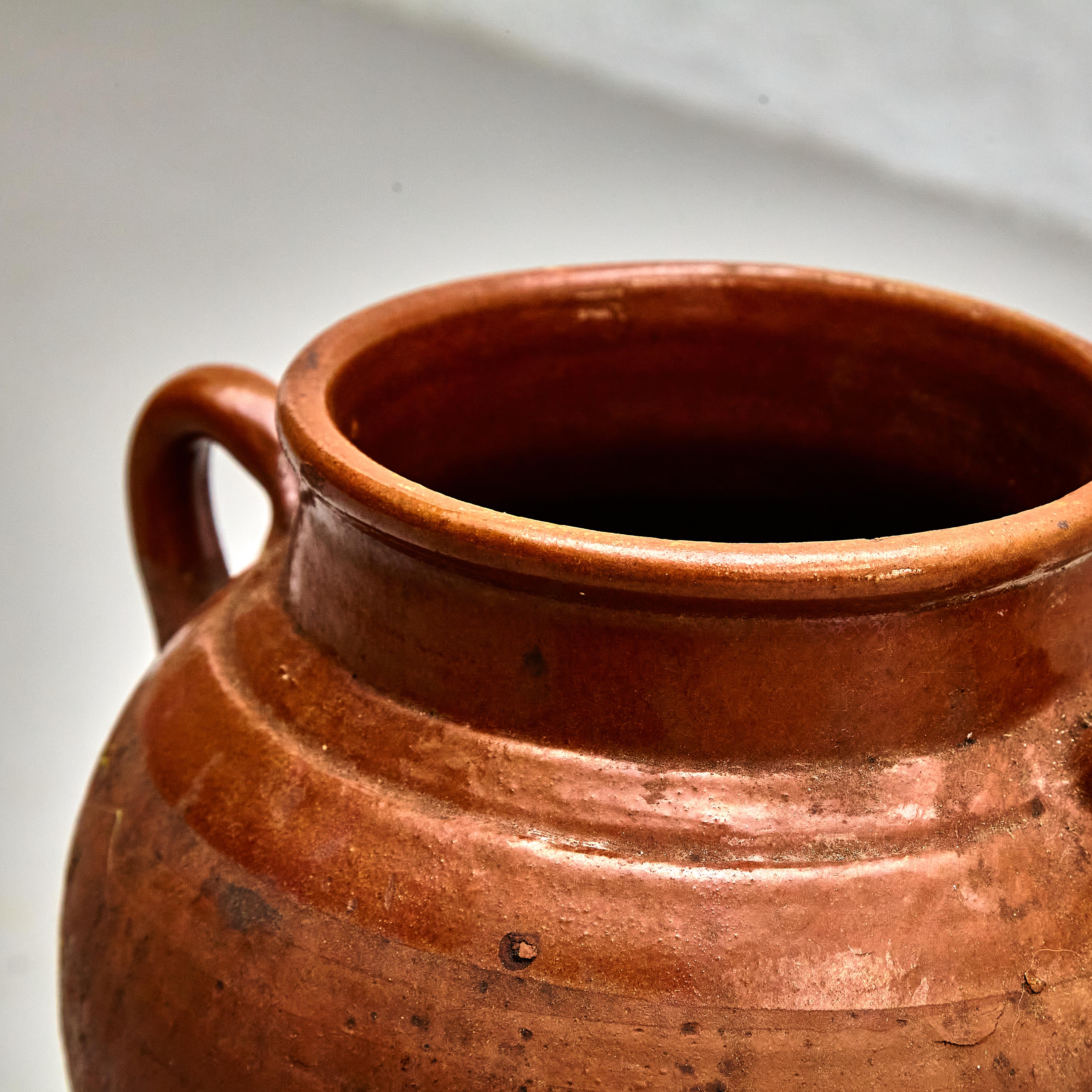 Early 20th Century Traditional Spanish Ceramic Vase 8