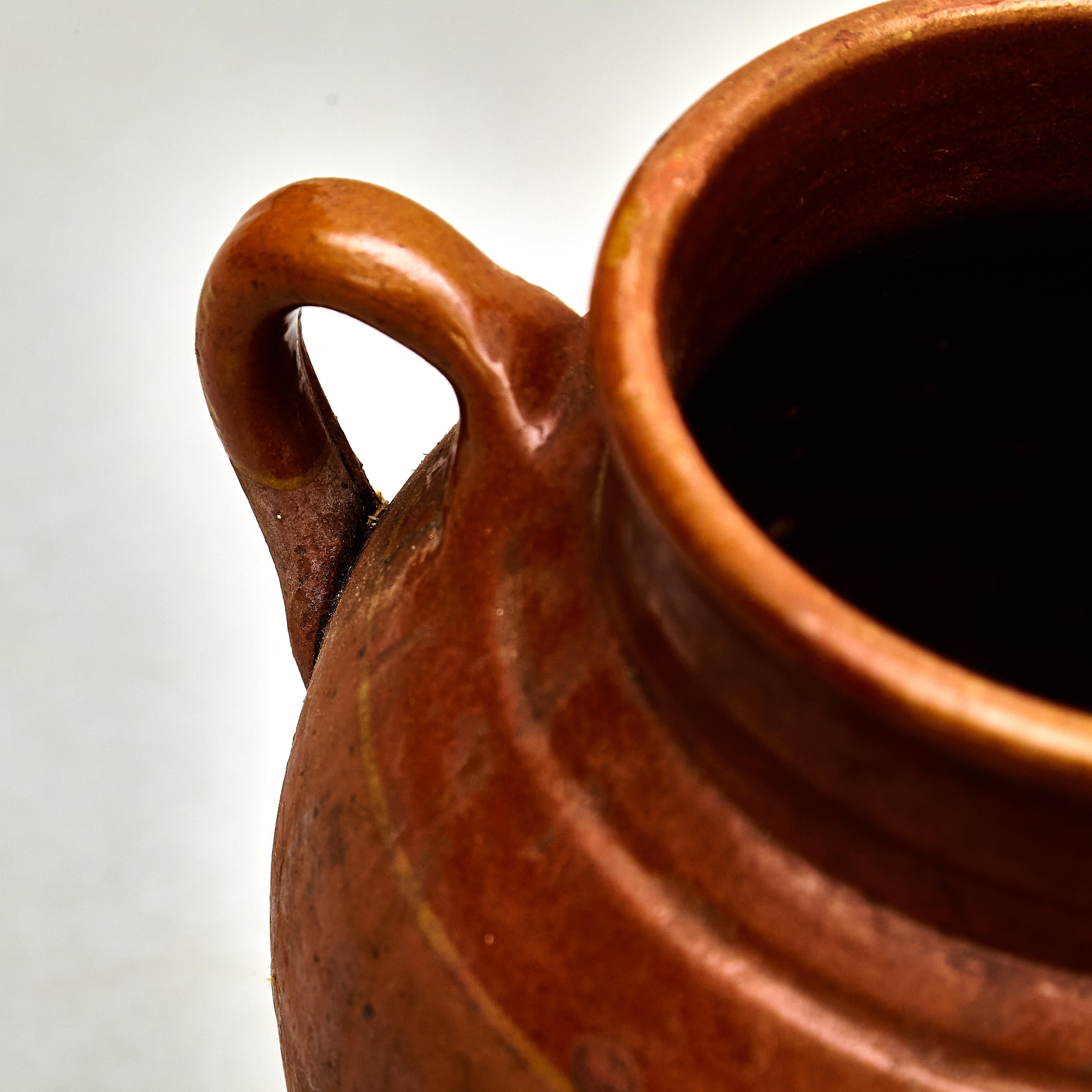 Vase en céramique espagnole traditionnelle du début du 20e siècle en vente 6