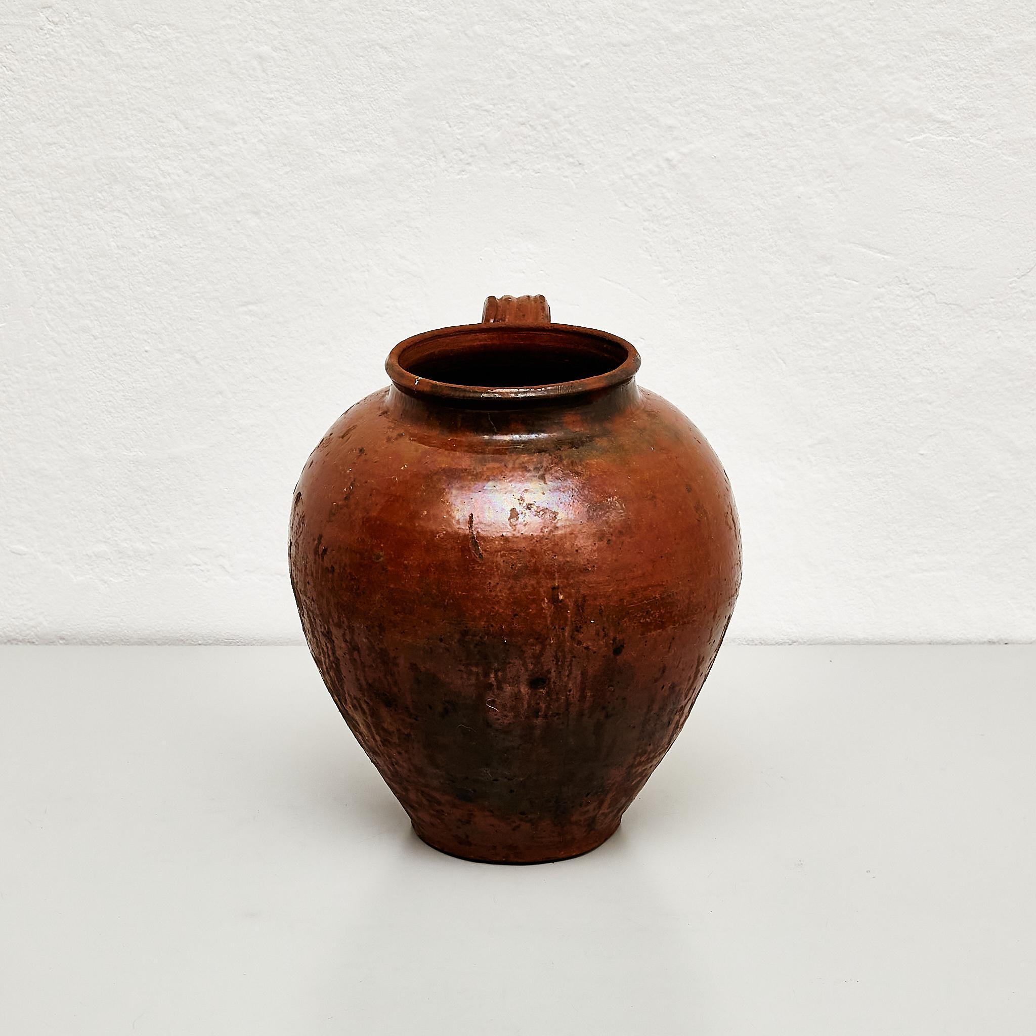 Traditionelle spanische Keramikvase des frühen 20. Jahrhunderts (Rustikal) im Angebot