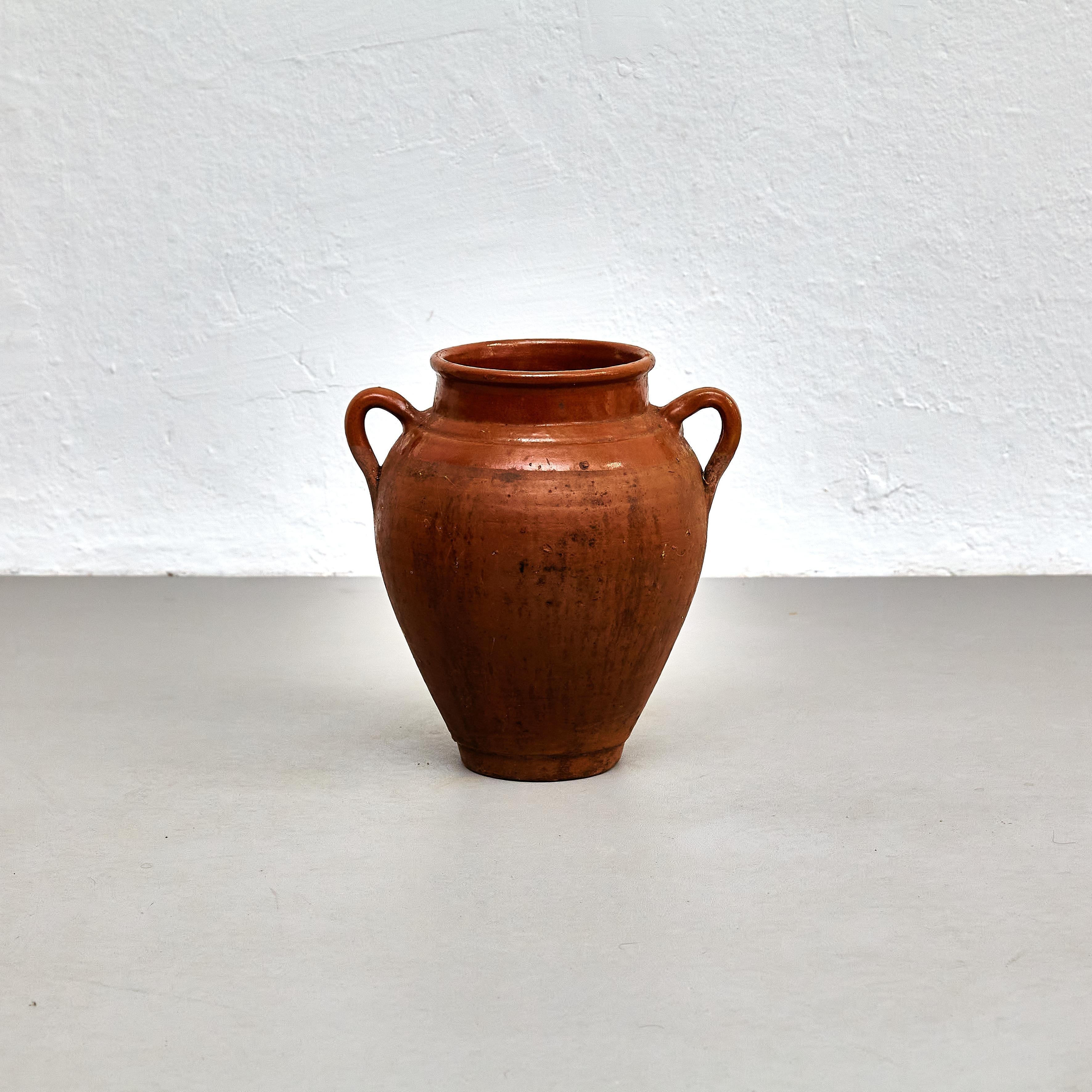 Vase en céramique espagnole traditionnelle du début du 20e siècle État moyen - En vente à Barcelona, ES