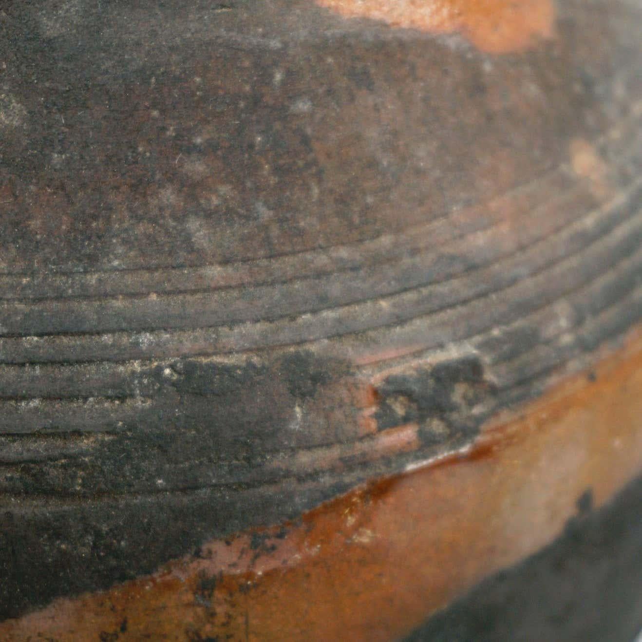 Vase en céramique espagnole traditionnelle du début du 20e siècle en vente 2
