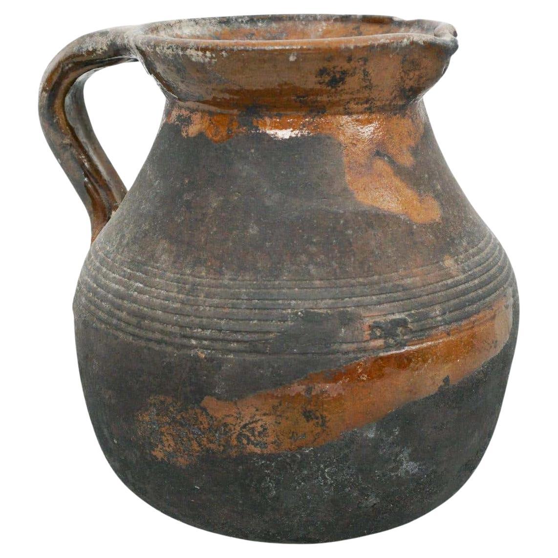 Vase en cramique espagnole traditionnelle du dbut du XXe sicle