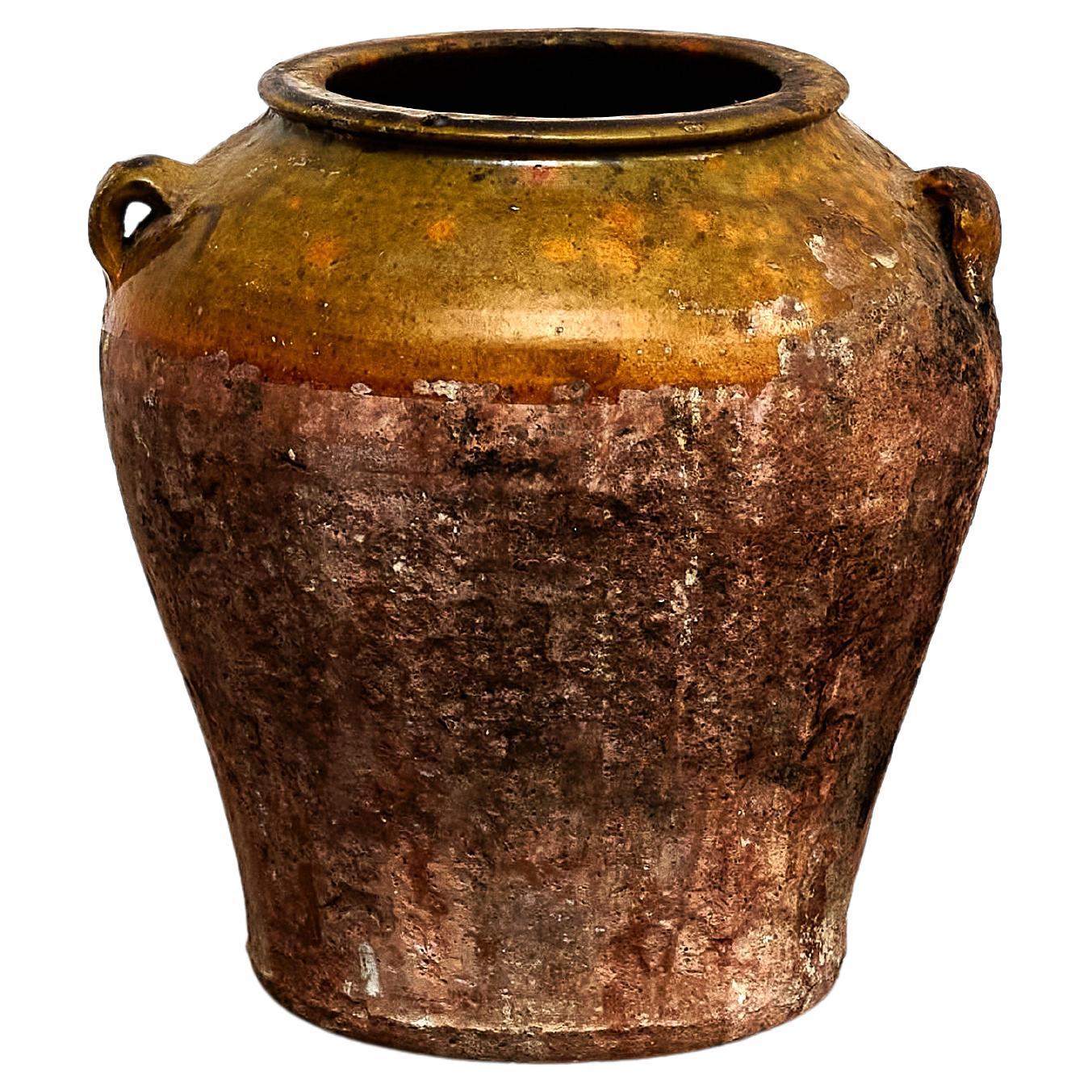 Early 20th Century Traditional Spanish Ceramic Vase