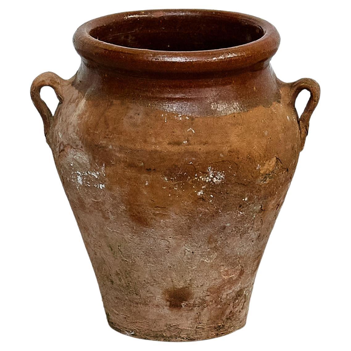 Early 20th Century Traditional Spanish Ceramic Vase For Sale