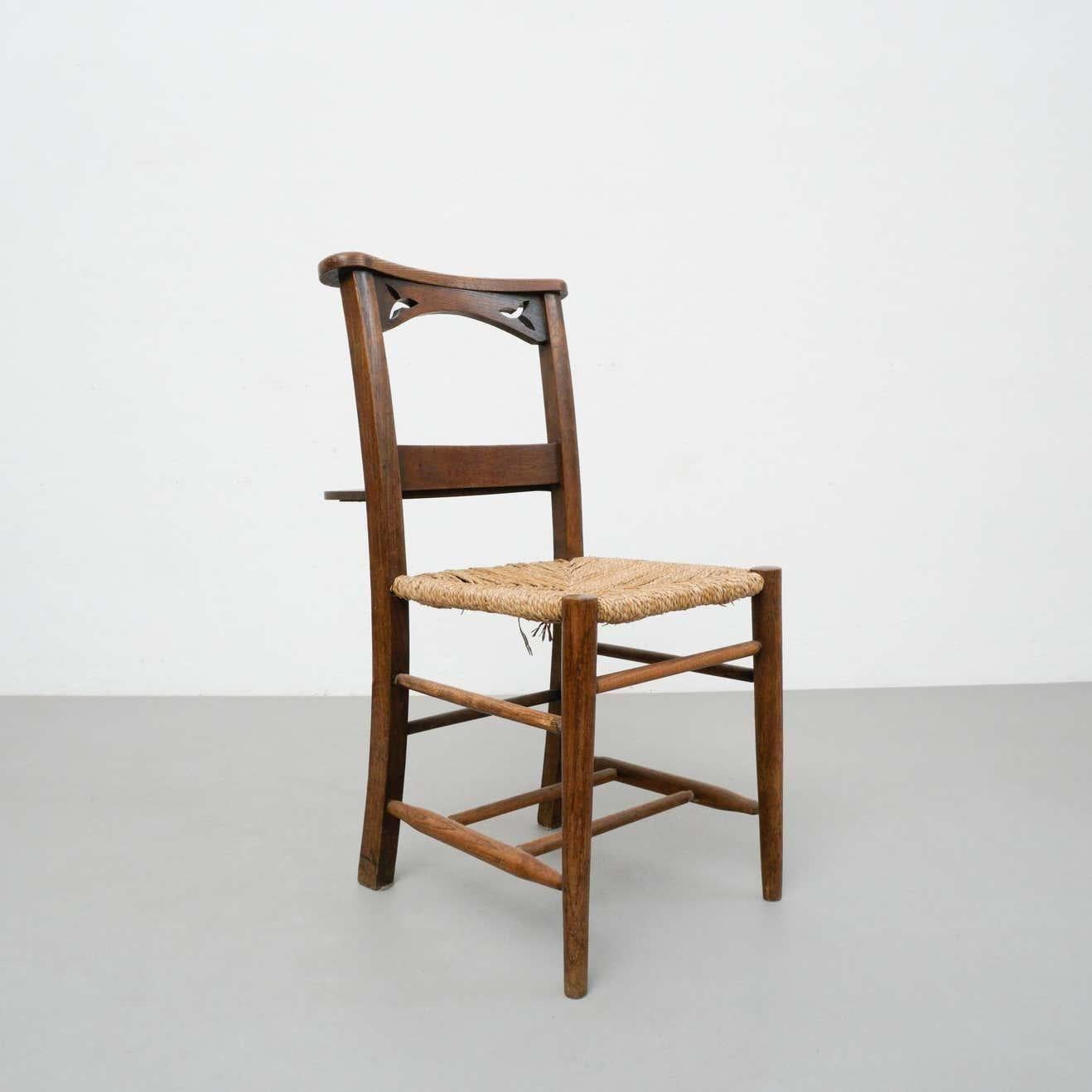 Mid-Century Modern Early 20th Century Traditional Wood and Rattan Church Chair