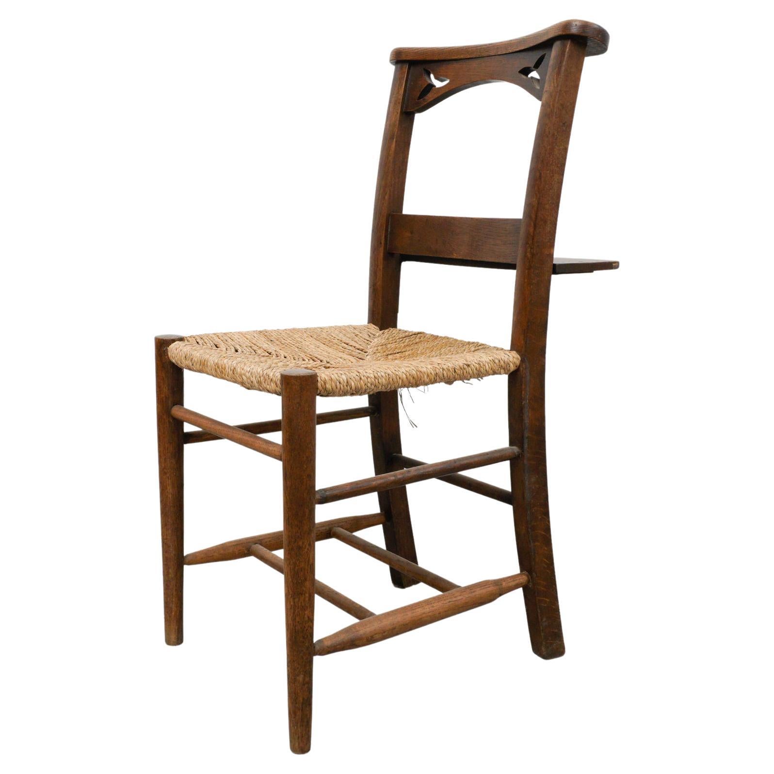 Early 20th Century Oak Chair with Vaulted Back and Trefoil
