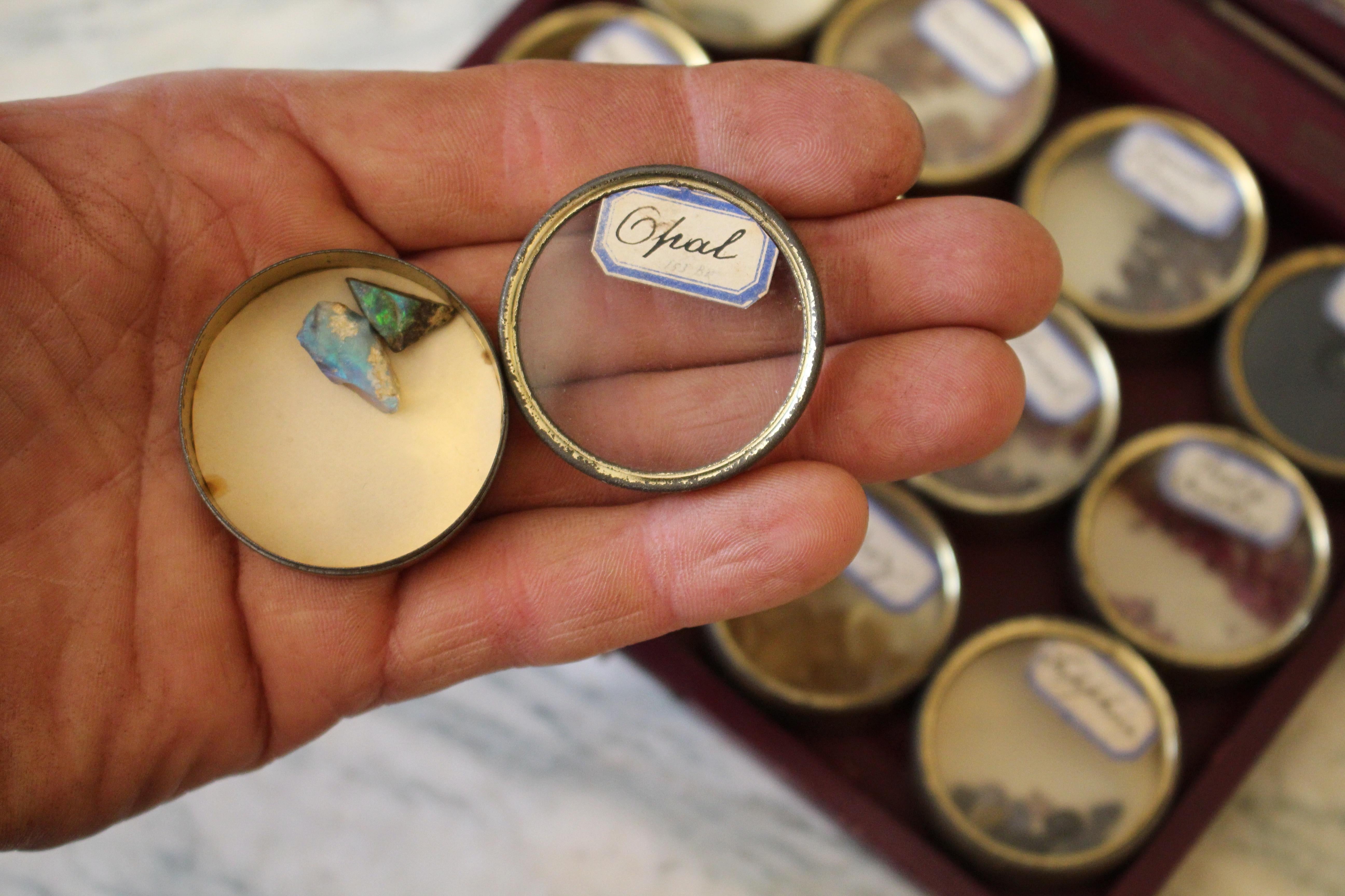 Early 20th Century Travelling Jewellers Precious Stone Samples, T.G.Woods For Sale 5