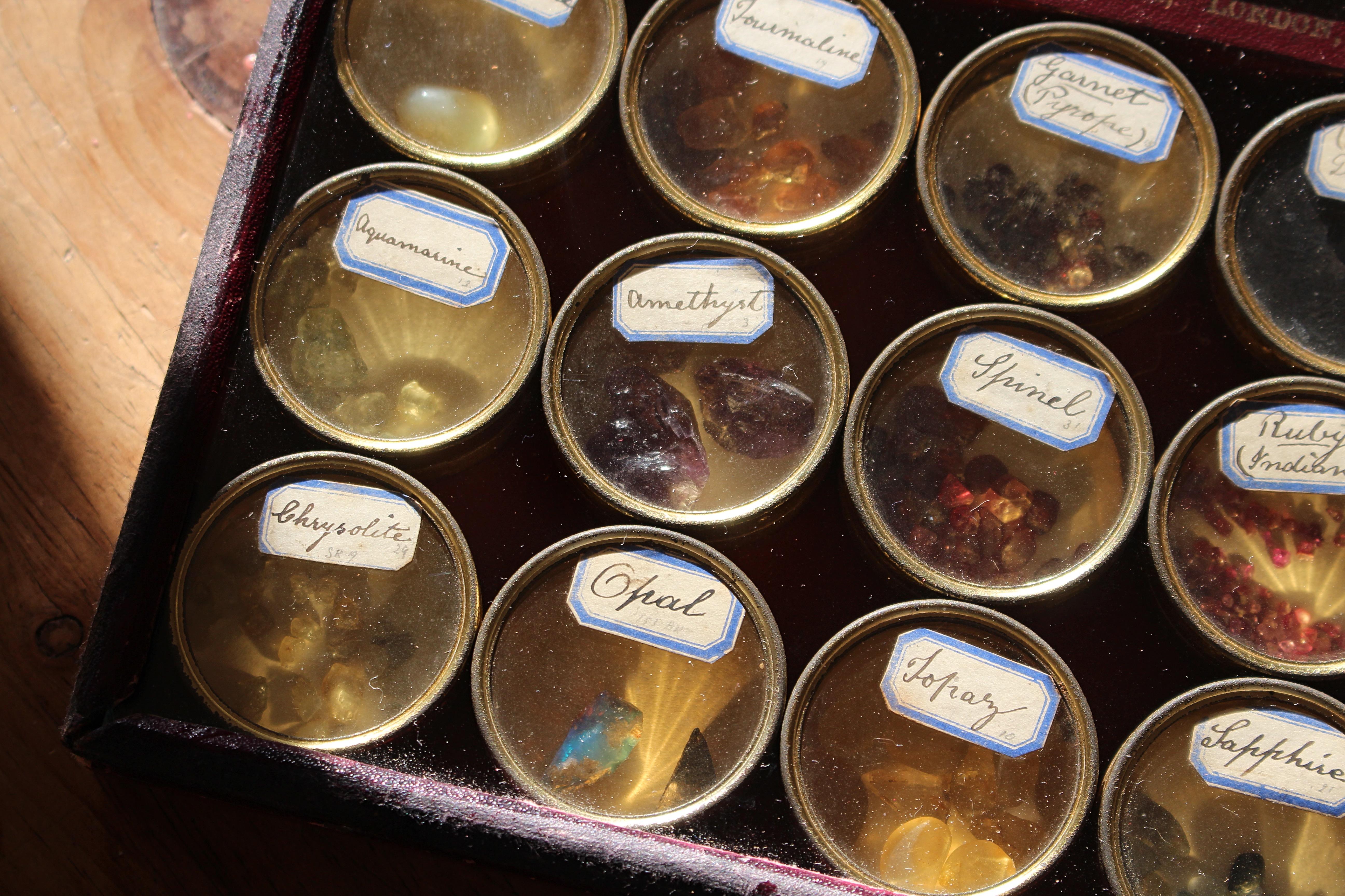 Early 20th Century Travelling Jewellers Precious Stone Samples, T.G.Woods For Sale 6