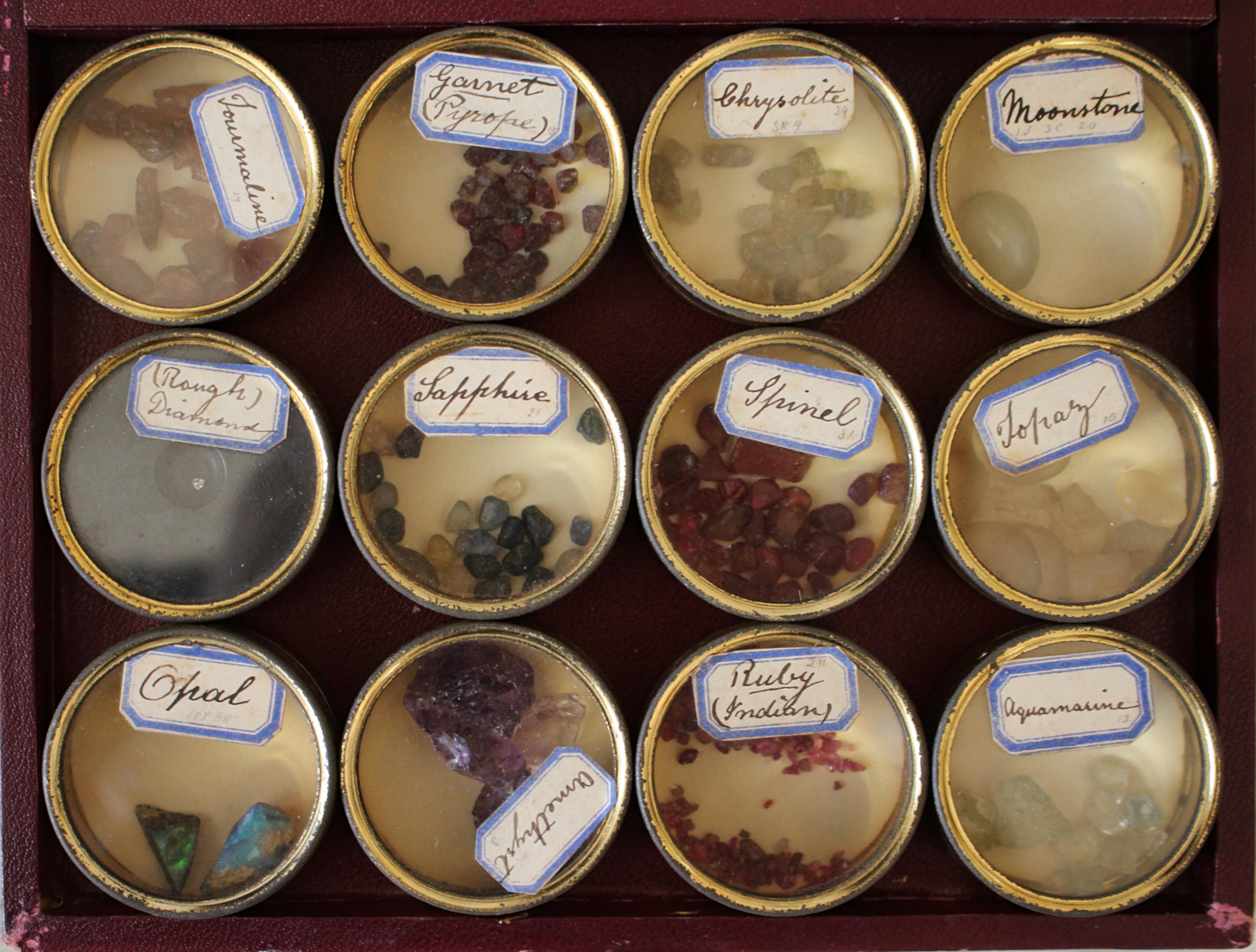 Natural Fiber Early 20th Century Travelling Jewellers Precious Stone Samples, T.G.Woods For Sale
