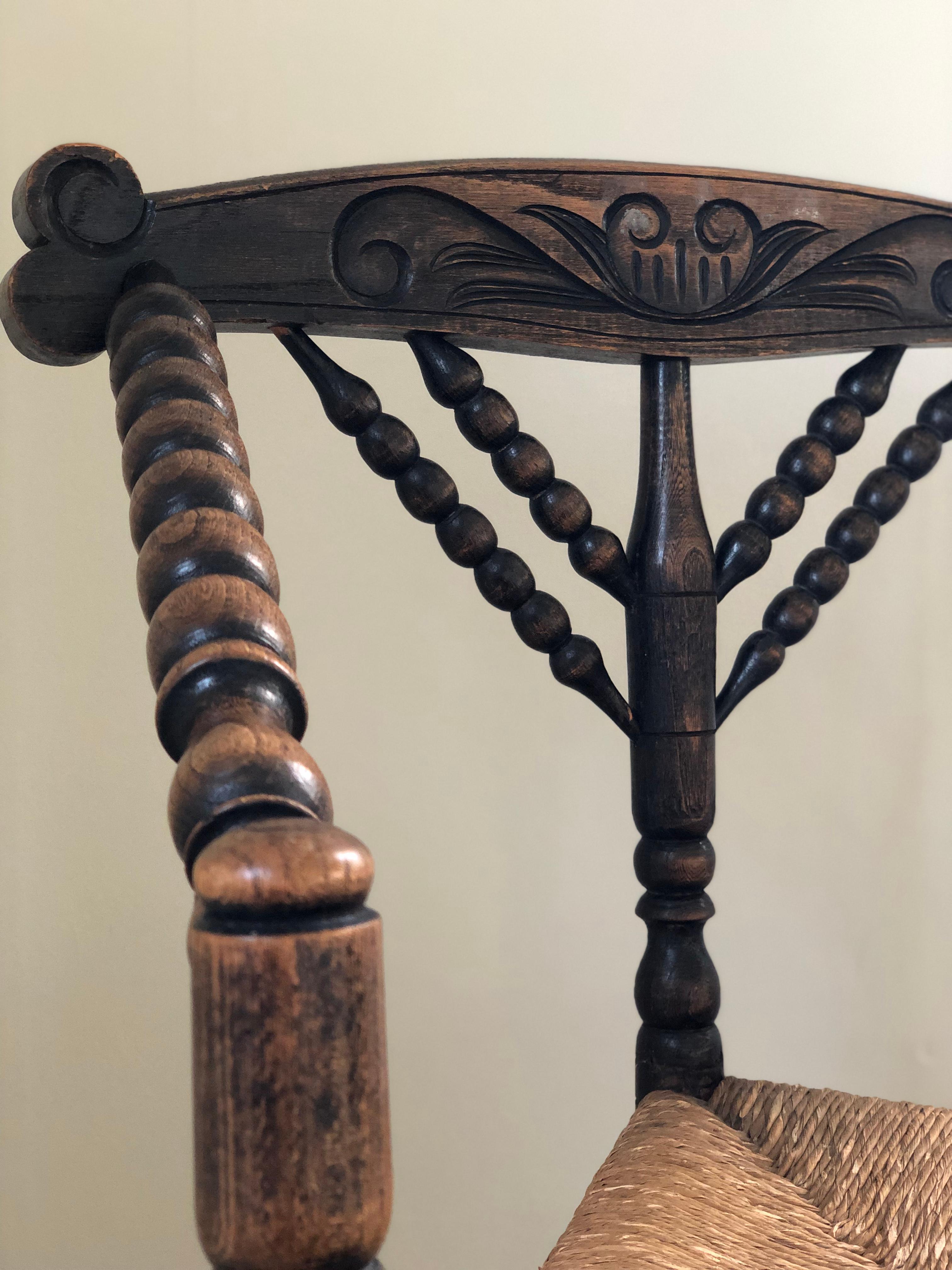 Edwardian Early 20th Century Triangular Bobbin Corner Chair United Kingdom