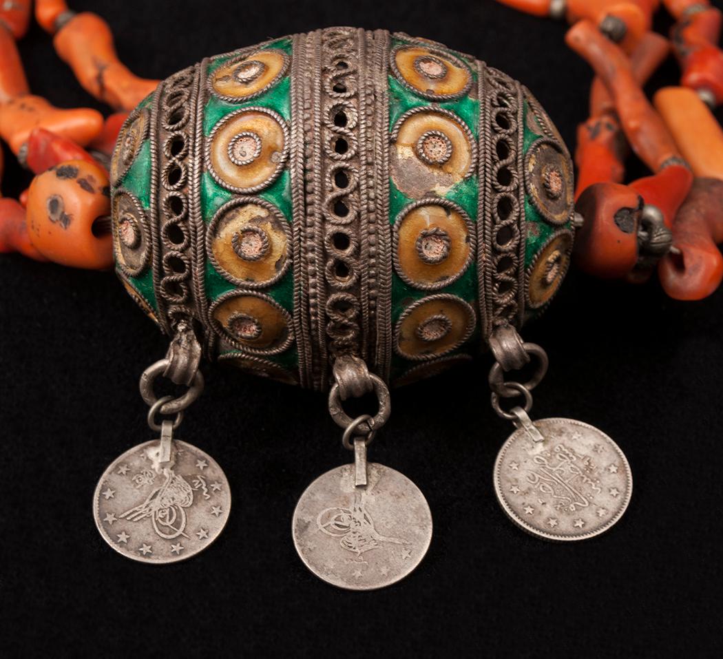 North African Early 20th Century Tribal Coral and Silver Pendant Necklace, Morocco