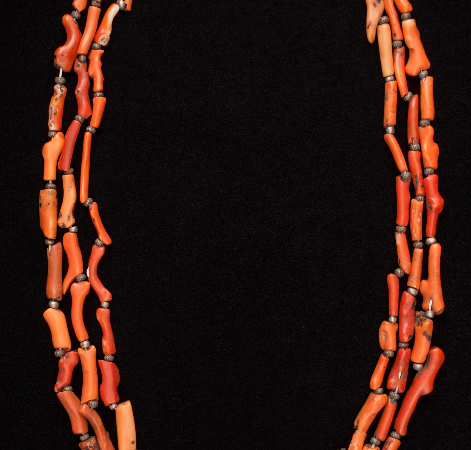 Hand-Crafted Early 20th Century Tribal Coral and Silver Pendant Necklace, Morocco