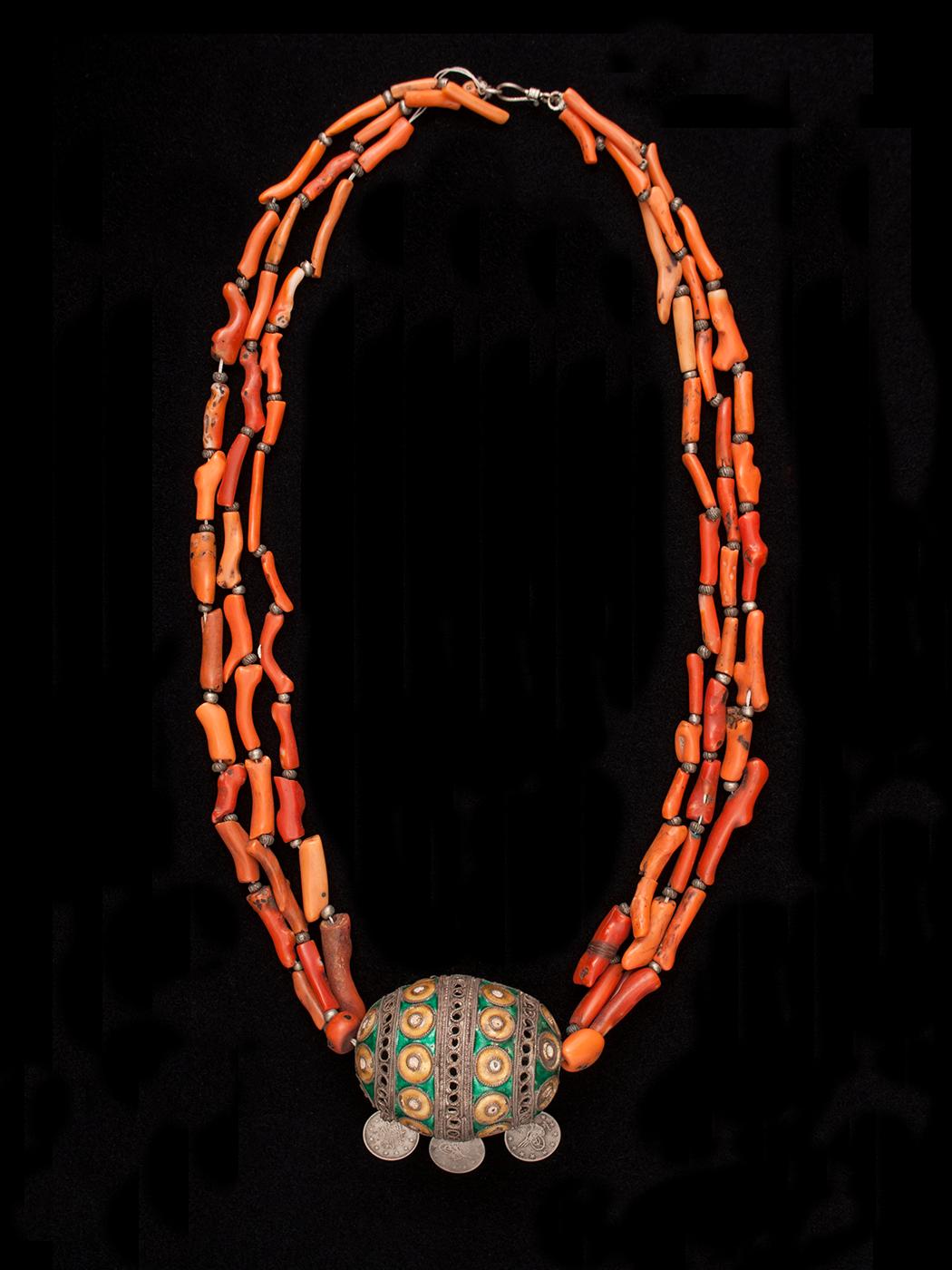 Early 20th Century Tribal Coral and Silver Pendant Necklace, Morocco In Fair Condition In Point Richmond, CA