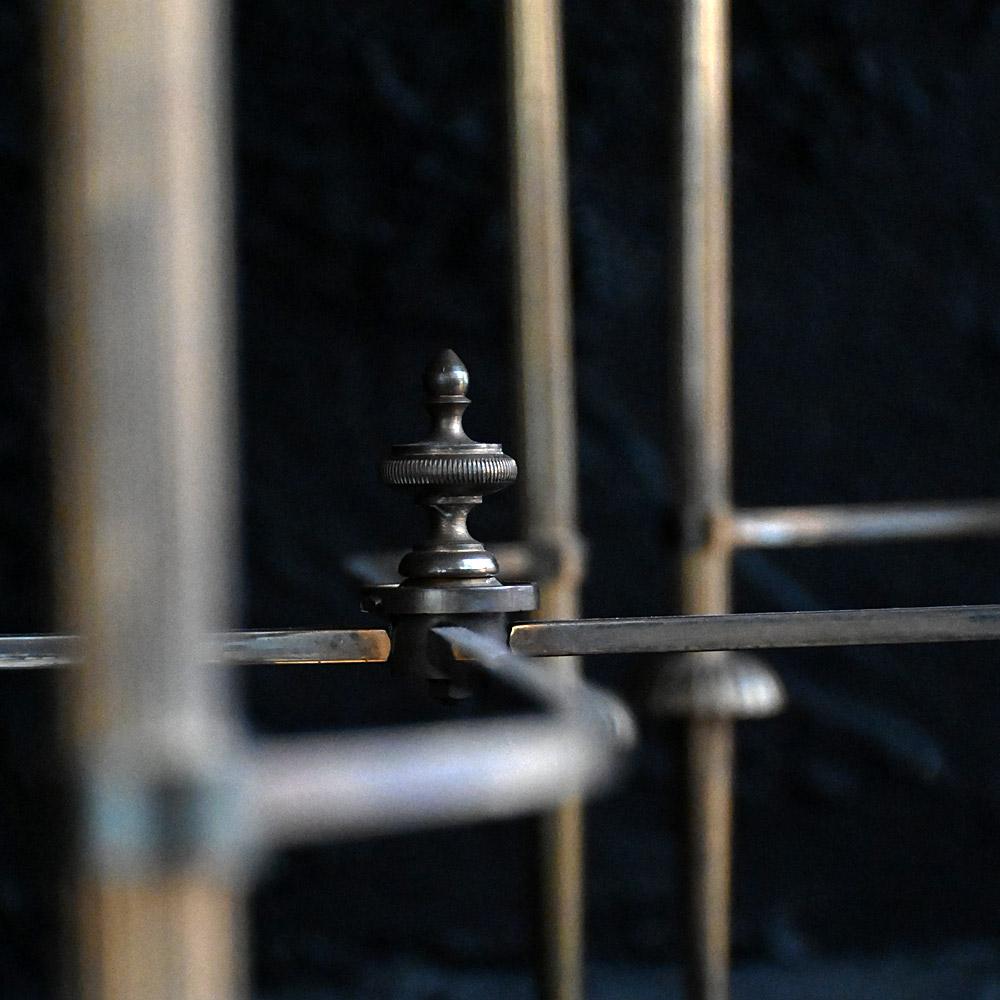 French Early 20th Century tripartite 3 part)verre églomisé, Maison Baguès coffee tabl For Sale