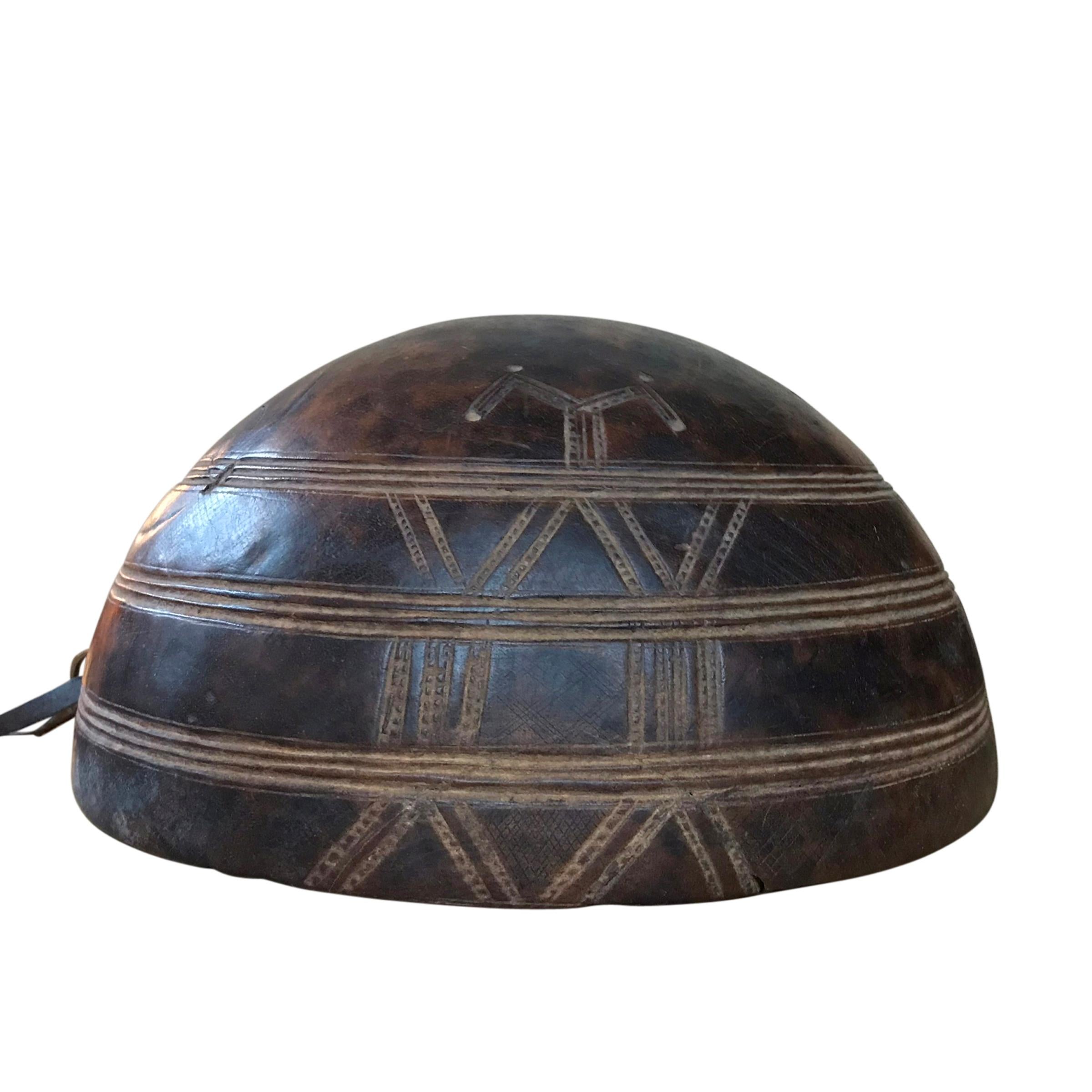 Early 20th Century Tuareg Bowl In Good Condition In Chicago, IL