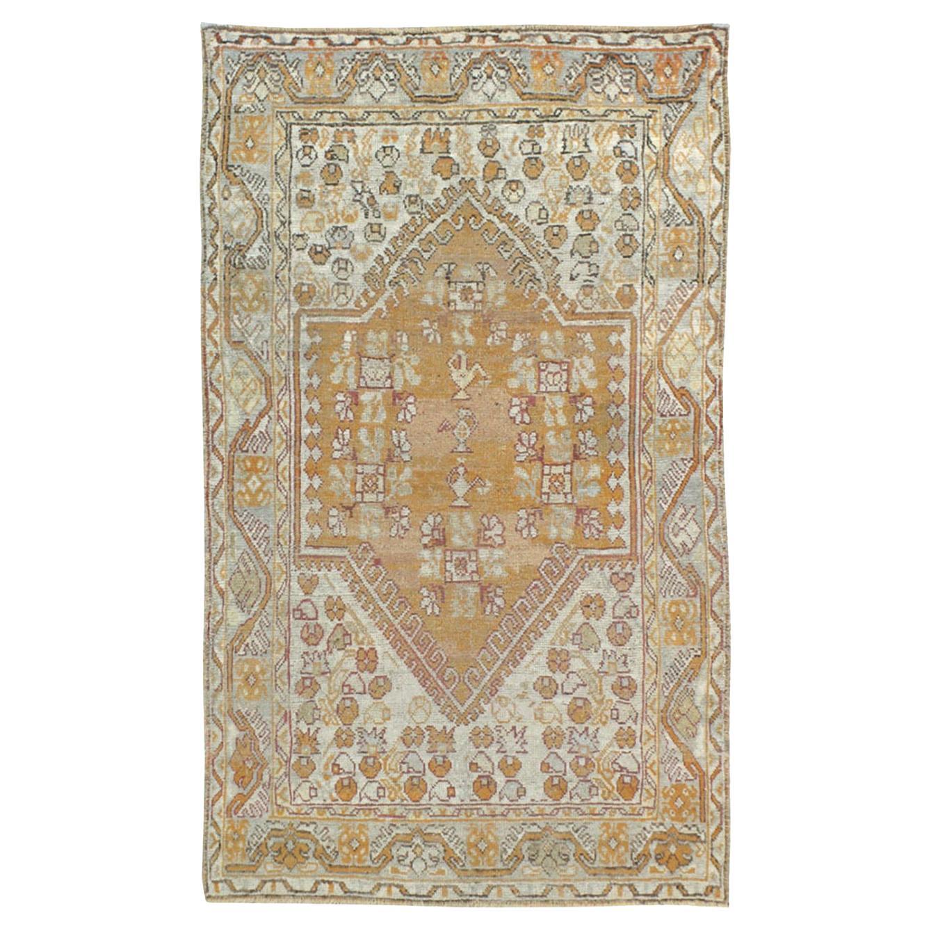 Early 20th Century Turkish Ghourdes Rug
