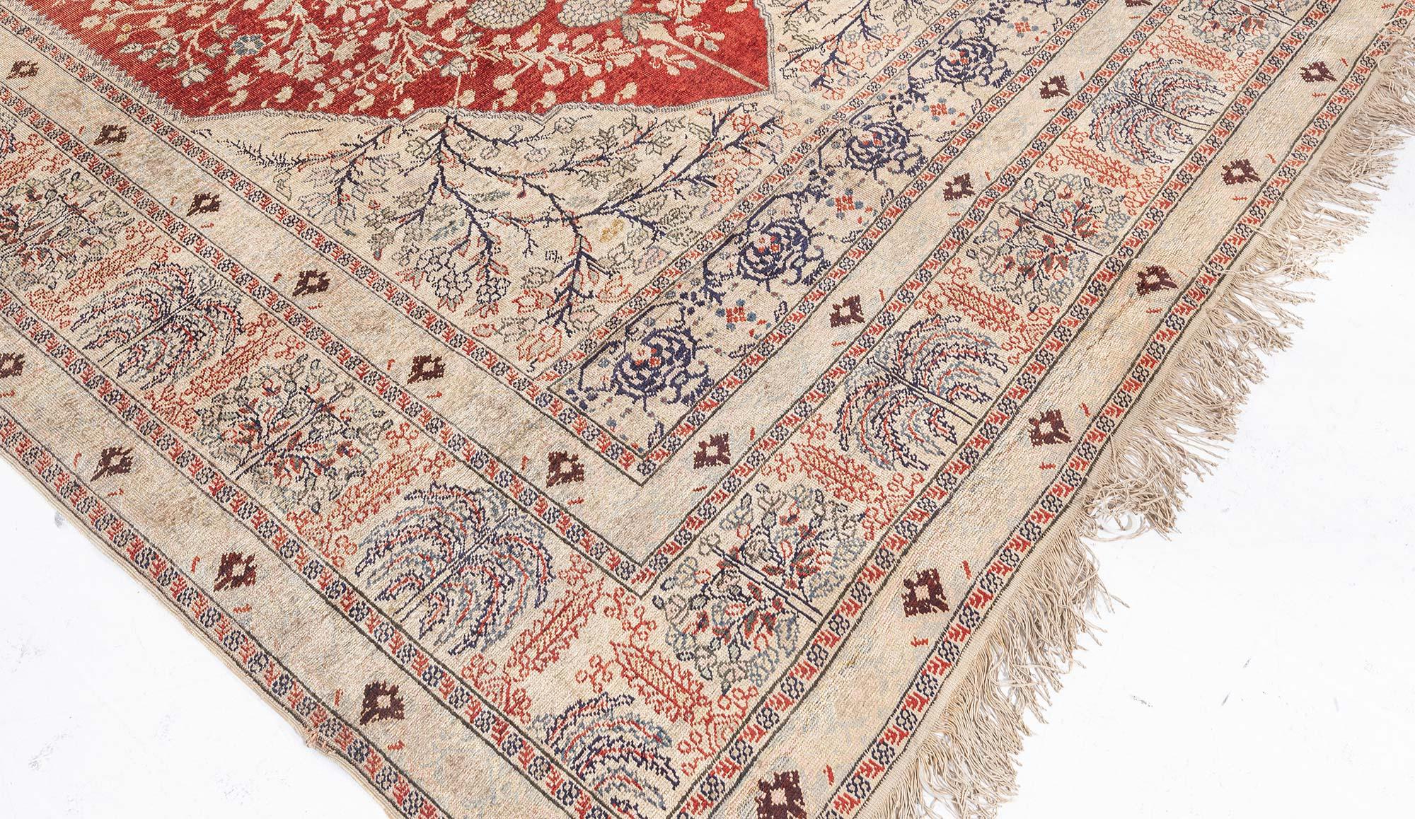 Early 20th Century Turkish Handmade Silk Rug For Sale 2