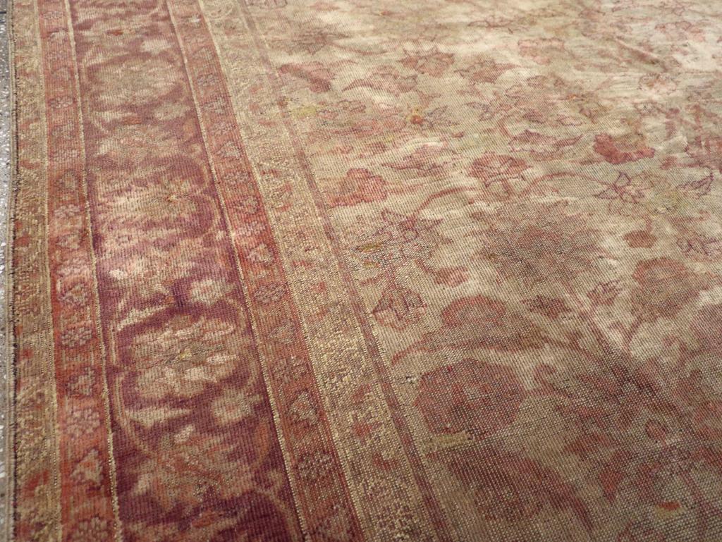 Turc Early 20th Century Turkish Oushak Accent Rug en vente